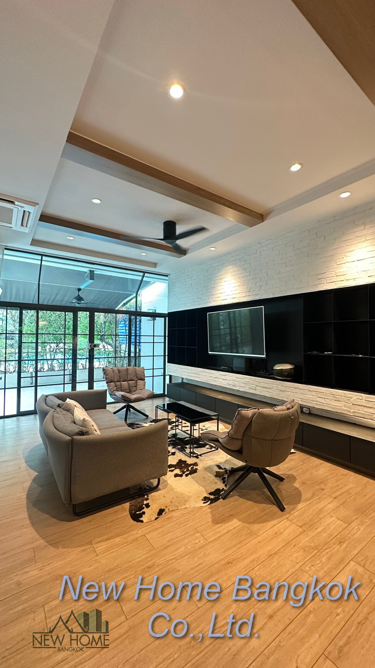 For RentTownhomeSukhumvit, Asoke, Thonglor : 4-Bedroom Townhouse for Rent – Prompak Gardens, Thonglor