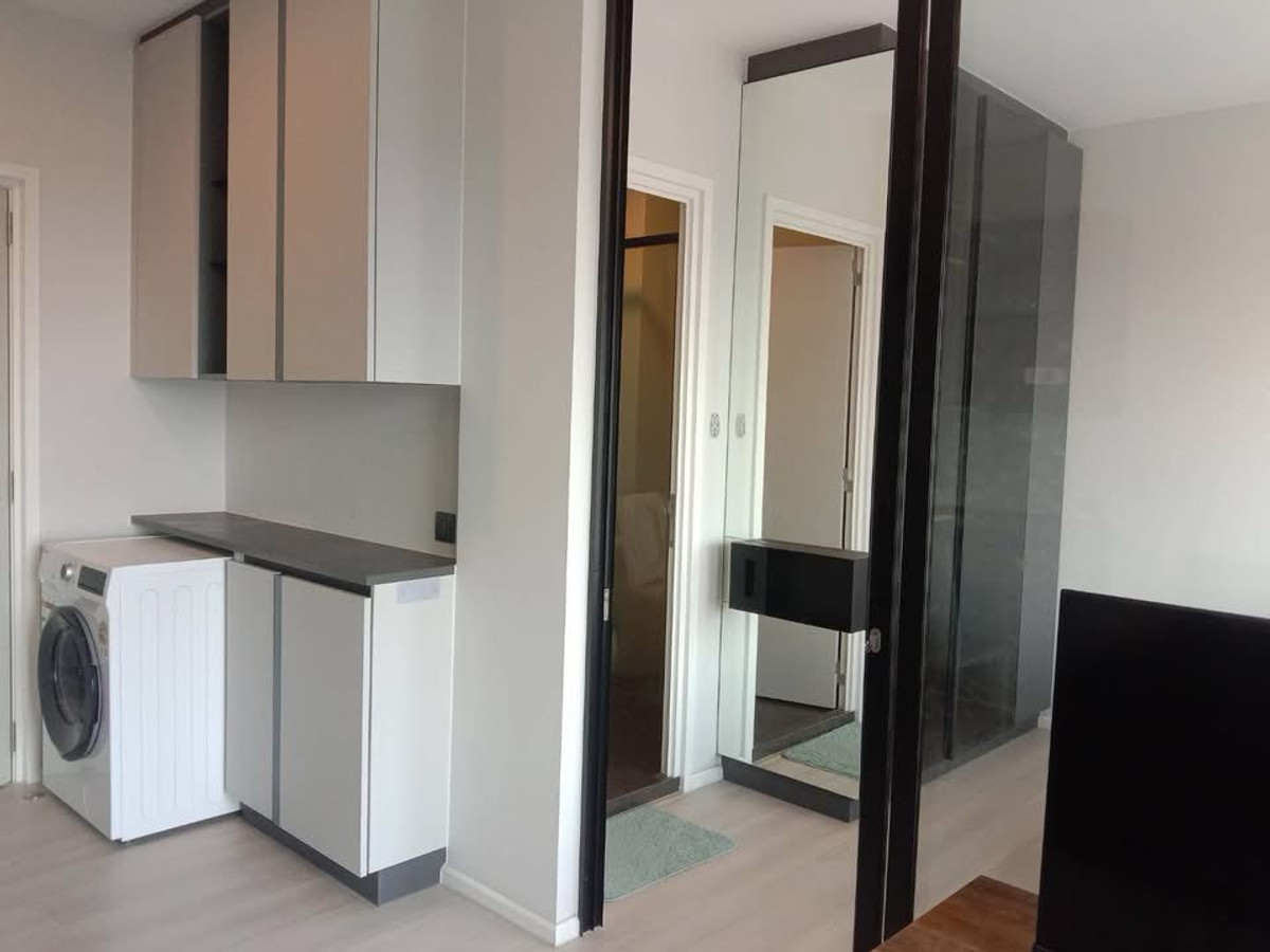For RentCondoBang kae, Phetkasem : ✅ Brand new unit – 100% never occupied ✅ The Key Petchkasem 48 (near MRT Phetkasem 48)