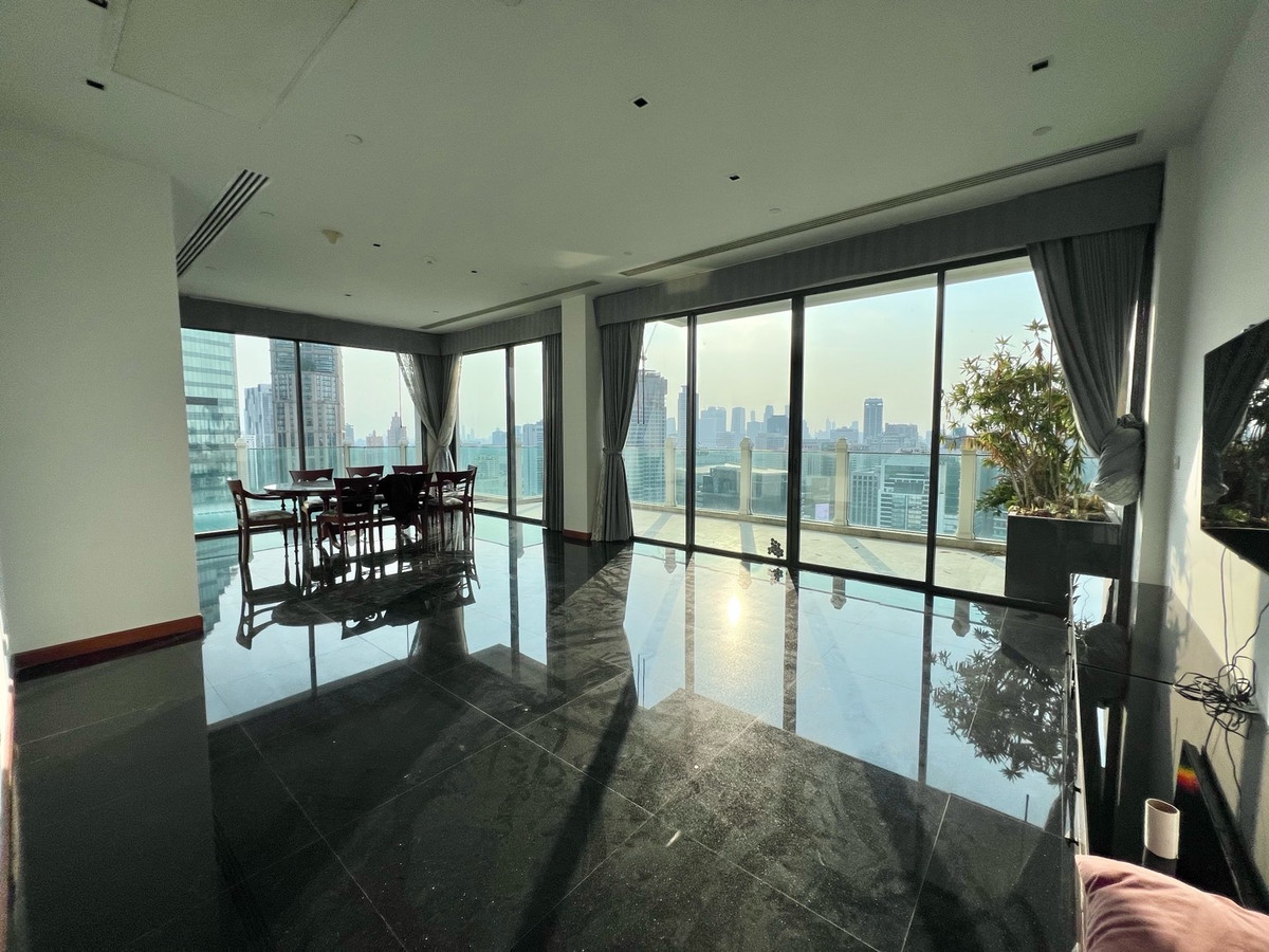 ขายคอนโดสุขุมวิท อโศก ทองหล่อ : 🌟 Le Raffine Sukhumvit 39 🌟
Ultra Luxury Condo with Private Pool Duplex 3bed4bath 405sqm 85MB
