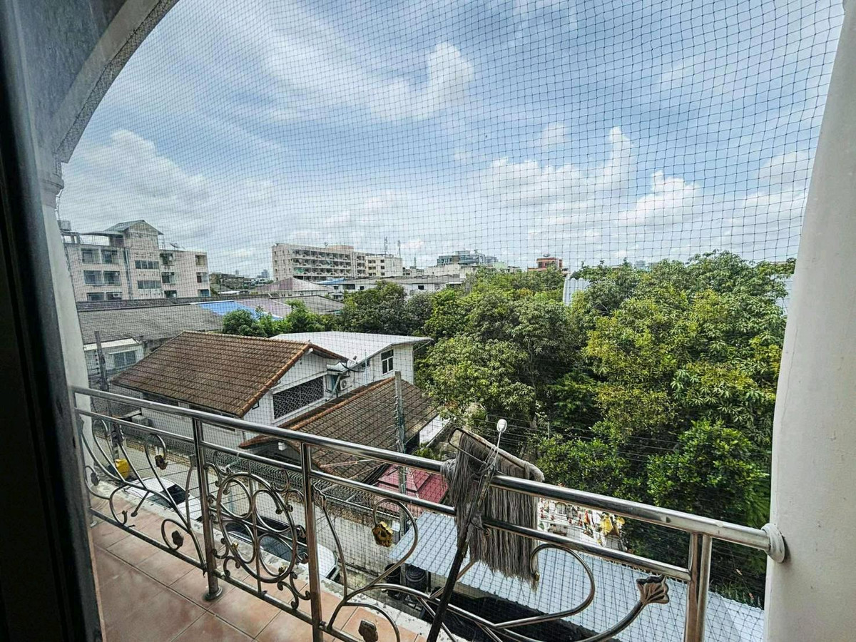 ขายทาวน์โฮมปิ่นเกล้า จรัญสนิทวงศ์ : 🏡 ขายทาวน์โฮม 3 ชั้น หมู่บ้านร่วมใจวิลล่า แยก 1/1  ซอยพาณิชย์ธน 28 ใกล้MRT จรัญ 13