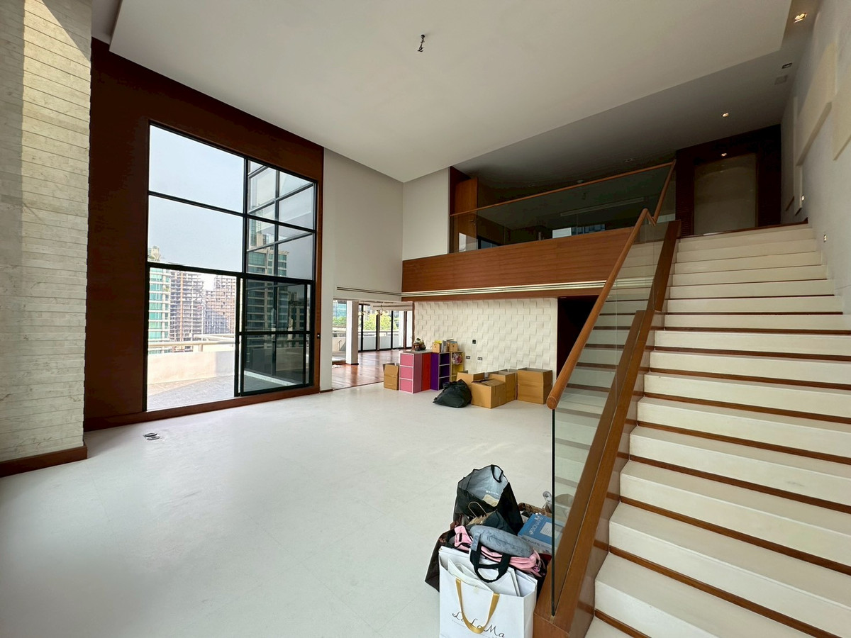 ขายคอนโดวิทยุ ชิดลม หลังสวน : ✨✨Super Luxury ขนาด 437 ตร.ม. ที่หายากใน Somkid Garden ใจกลางหลังสวน สำหรับชีวิตครอบครัวผู้บริหารในทำเลที่พรีเมียมที่สุดของกรุงเทพ