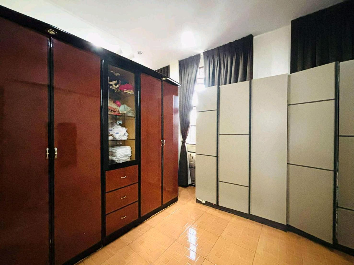 ขายทาวน์โฮมปิ่นเกล้า จรัญสนิทวงศ์ : 🏡 ขายทาวน์โฮม 3 ชั้น หมู่บ้านร่วมใจวิลล่า แยก 1/1  ซอยพาณิชย์ธน 28 ใกล้MRT จรัญ 13