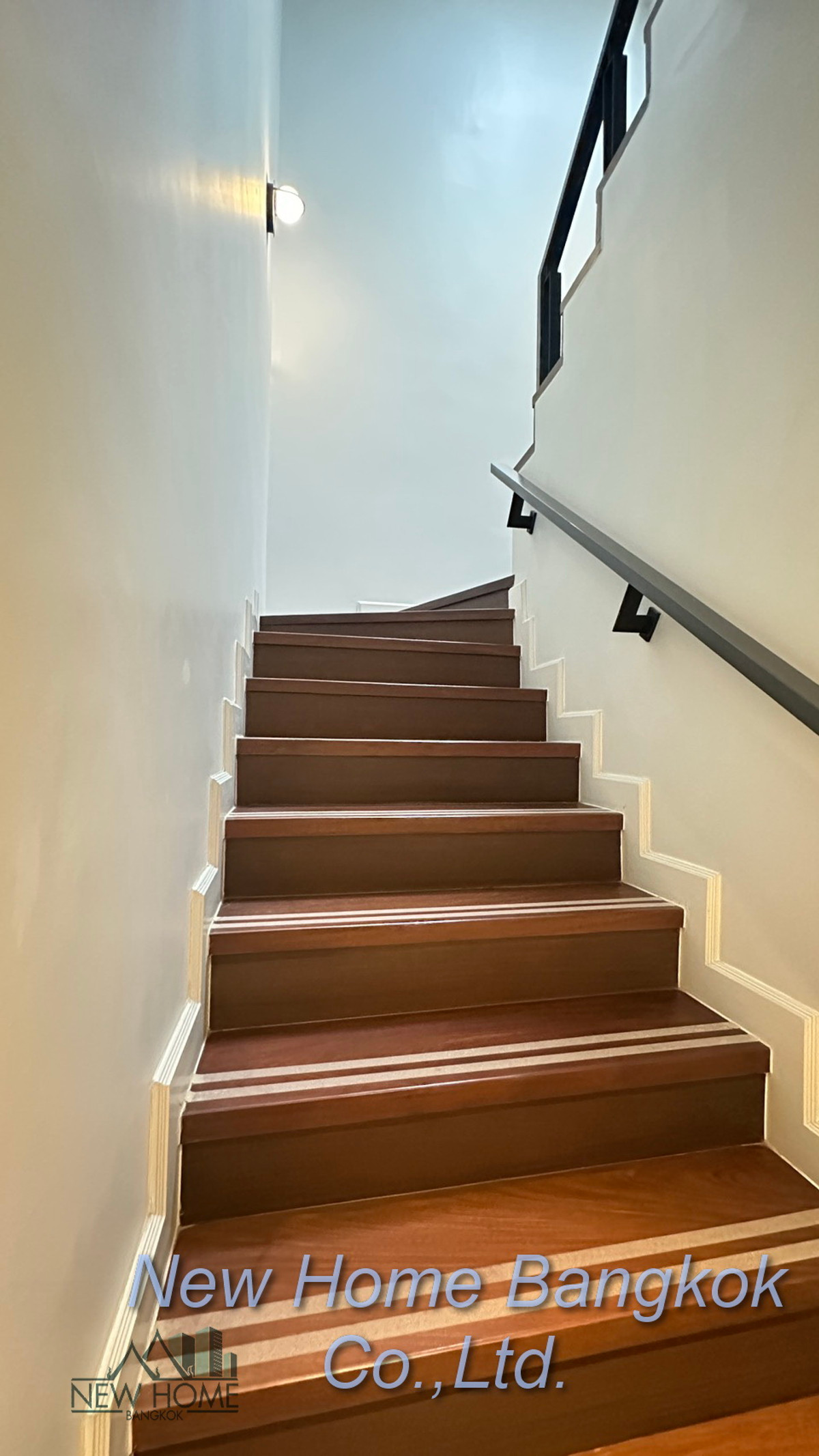 For RentTownhomeSukhumvit, Asoke, Thonglor : 4-Bedroom Townhouse for Rent – Prompak Gardens, Thonglor