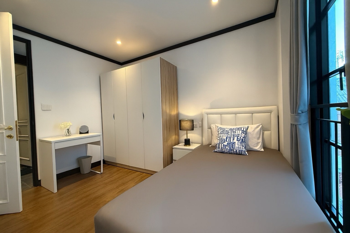 ให้เช่าบ้านอ่อนนุช อุดมสุข : For rent luxury house in Phra khanong!✨ 4 bedroom 5 bathroom 325 sq.m fully furnished near BTS Phra khanong