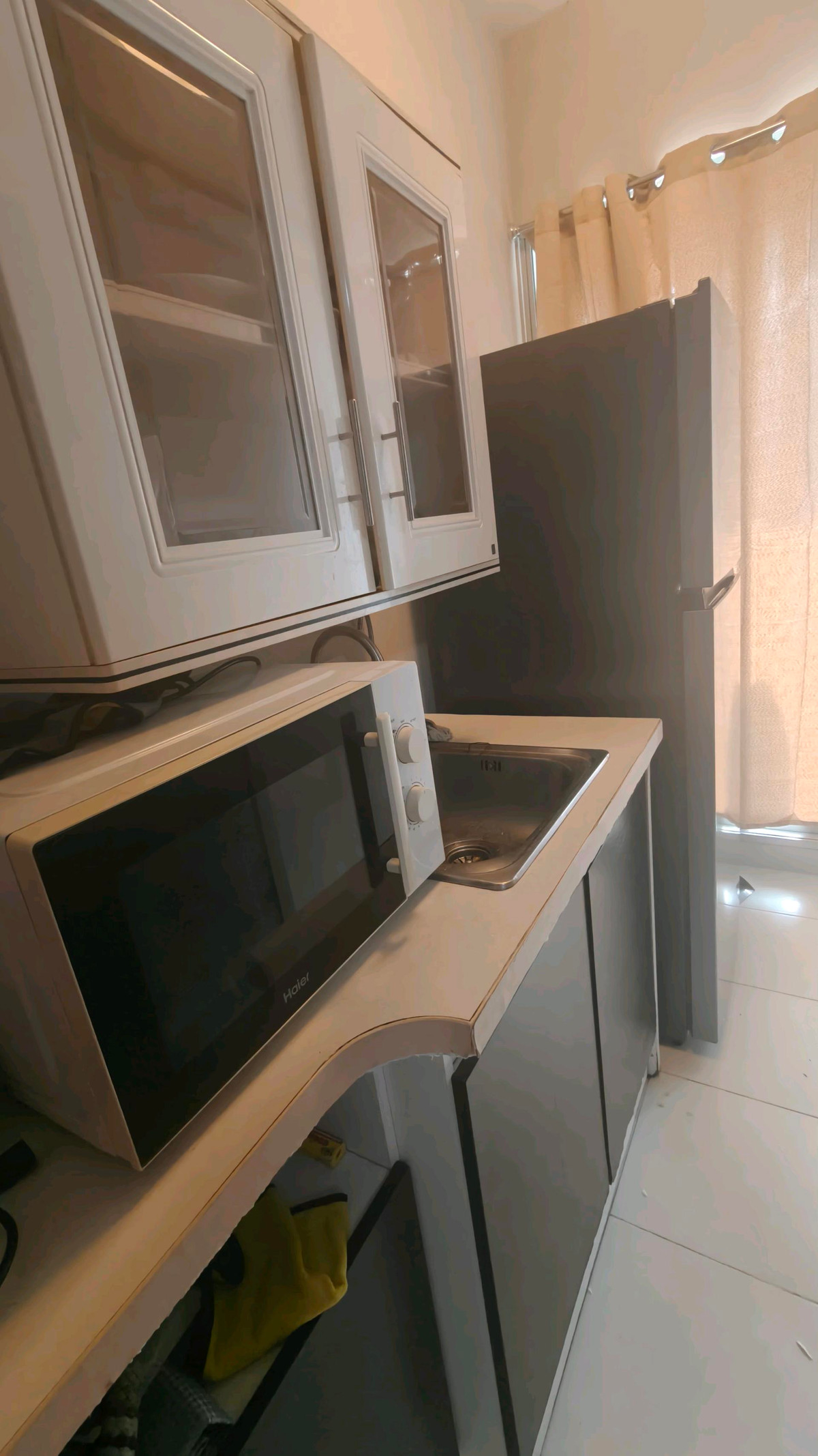 ให้เช่าคอนโดลาดกระบัง สุวรรณภูมิ : ด่วน!🔥Codoใกล้สนามบิน ใกล้ห้างซ.ลาดกระบัง24/1เฟอร์+เครื่องใช้ไฟฟ้าครบ(มีเครื่องซักผ้า)