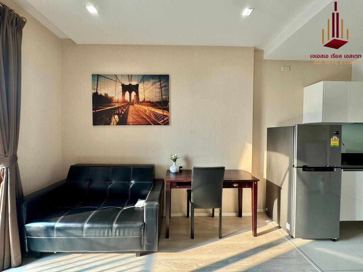 For RentCondoRatchadapisek, Huaikwang, Suttisan : ✨ For Rent: Quinn Ratchada 17 Condo ✨ 💰 Only 16,000 THB/month