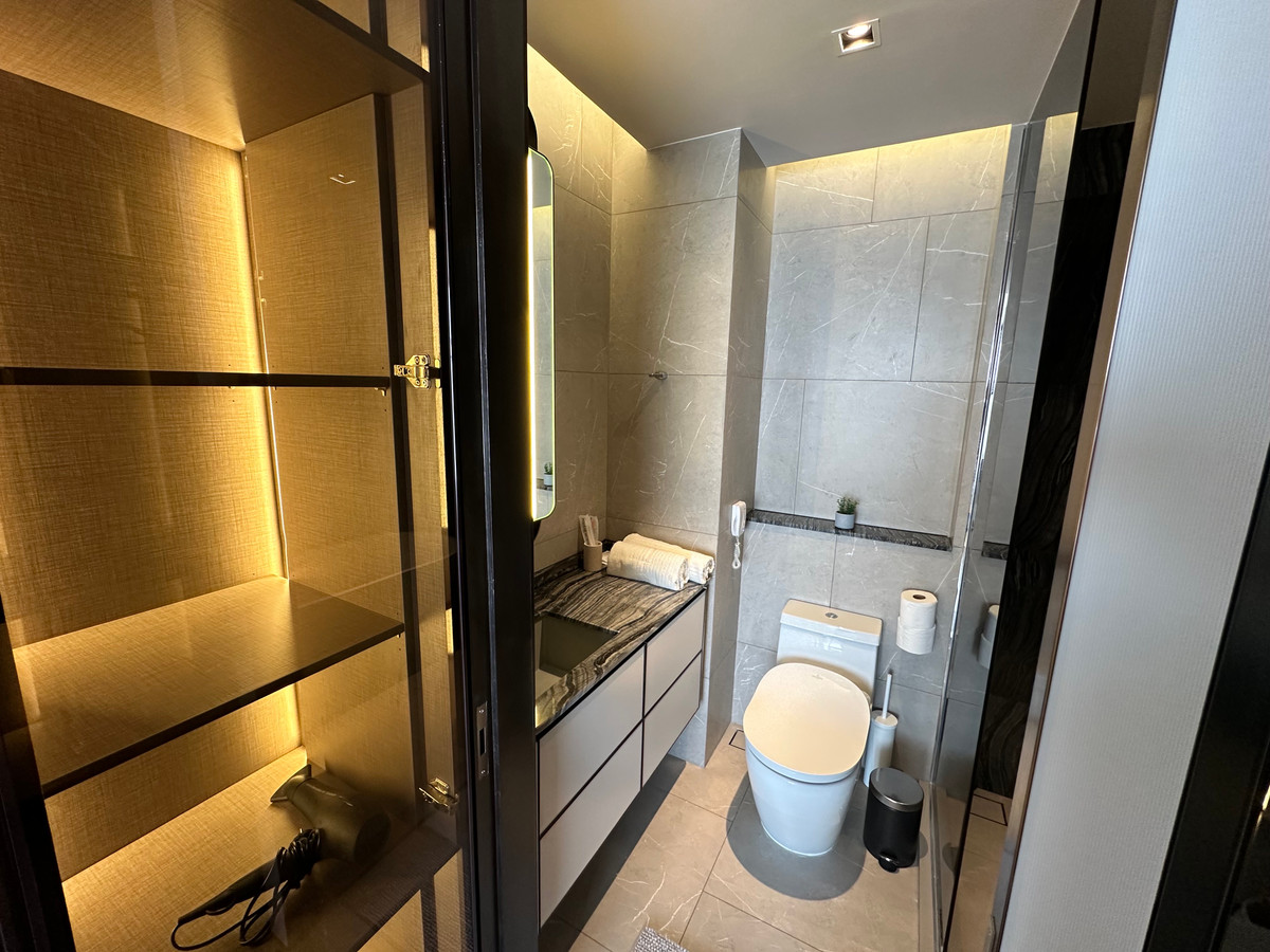 For RentCondoSukhumvit, Asoke, Thonglor : For rent the reserve hideaway 2 bedroom fully furnished 