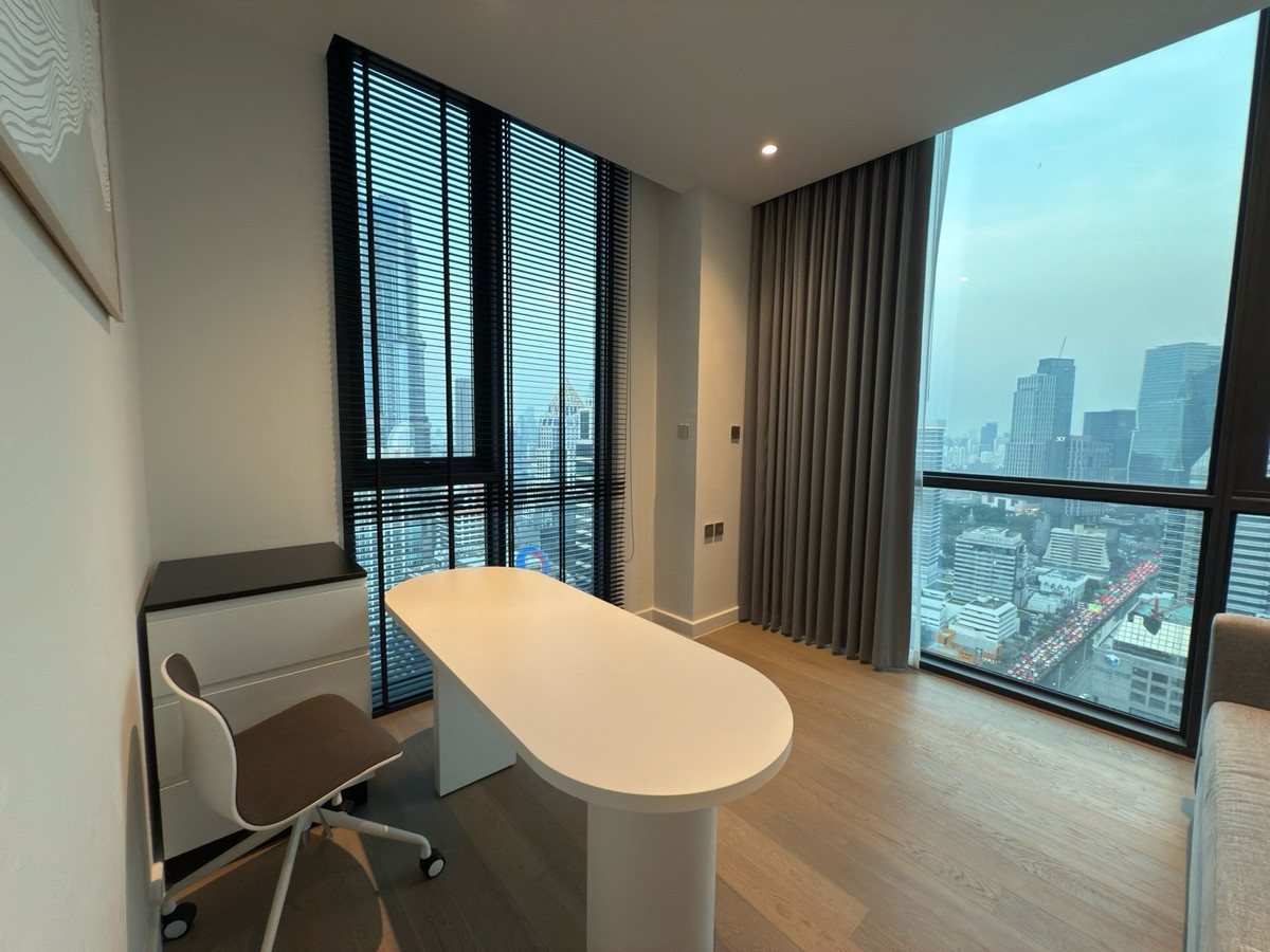 For RentCondoSathorn, Narathiwat : 2beds+Office room- Brand new - Lumpini Park just 10 min walk.