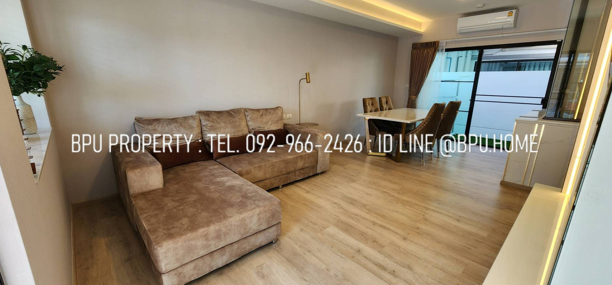 ให้เช่าทาวน์โฮมบางนา แบริ่ง ลาซาล : ** ให้เช่าบ้านทาวน์โฮมแต่งสวย 3 ห้องนอน ** อินดี้ 5 บางนา กม.7 ใกล้ เมกะ บางนา