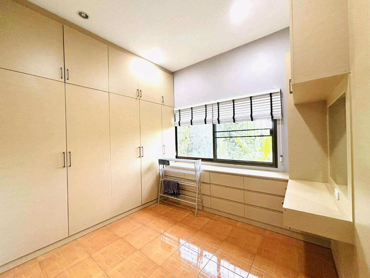 ขายทาวน์โฮมปิ่นเกล้า จรัญสนิทวงศ์ : 🏡 ขายทาวน์โฮม 3 ชั้น หมู่บ้านร่วมใจวิลล่า แยก 1/1  ซอยพาณิชย์ธน 28 ใกล้MRT จรัญ 13