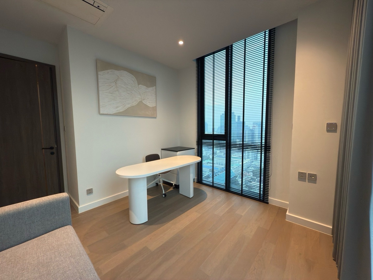 For RentCondoSathorn, Narathiwat : 2beds+Office room- Brand new - Lumpini Park just 10 min walk.