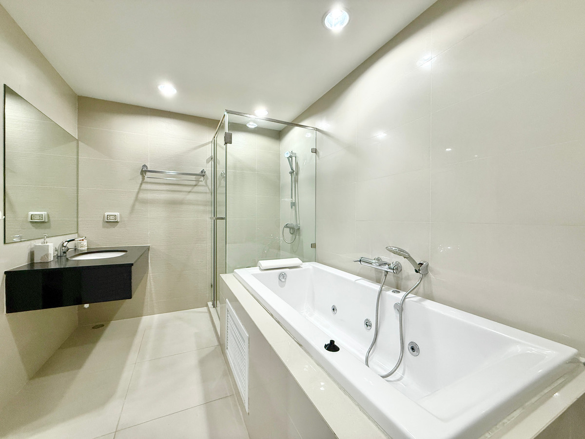 คอนโดพระราม 9 เพชรบุรีตัดใหม่ RCA : 🚀 Belle Grand พระราม9 - 245ตรม. Penthouse Duplex 5นอน6น้ำ เช่าและขาย 092-545-6151 (ทีม)