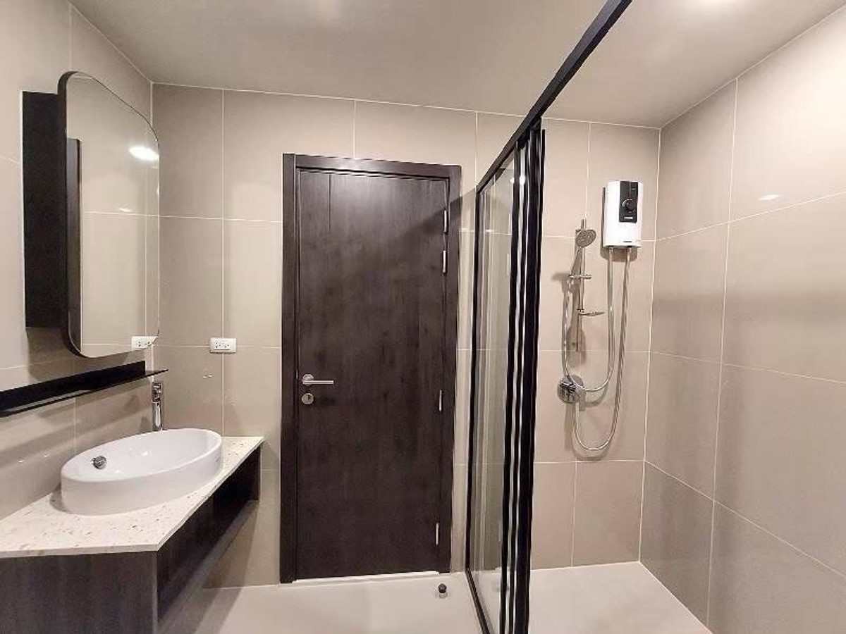 ให้เช่าคอนโดรัชดา ห้วยขวาง : ⭐️XT HUAYKWANG ⭐️For-Rent 
35sq.m 17K Pls call 084-9792464