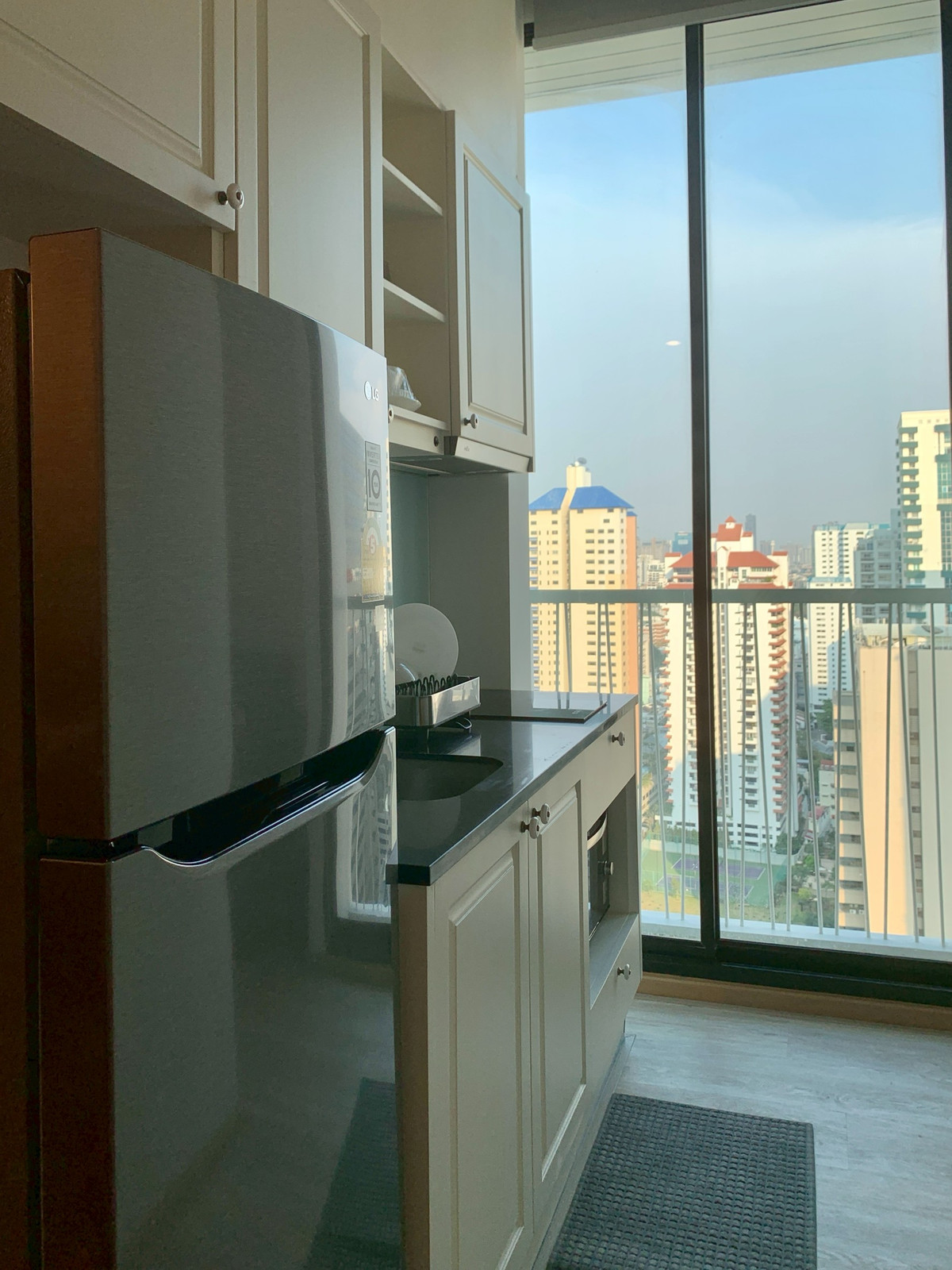 For RentCondoSukhumvit, Asoke, Thonglor : For rent: Noble Recole Sukhumvit 19 (60 sq m.), beautiful room, fully furnished.