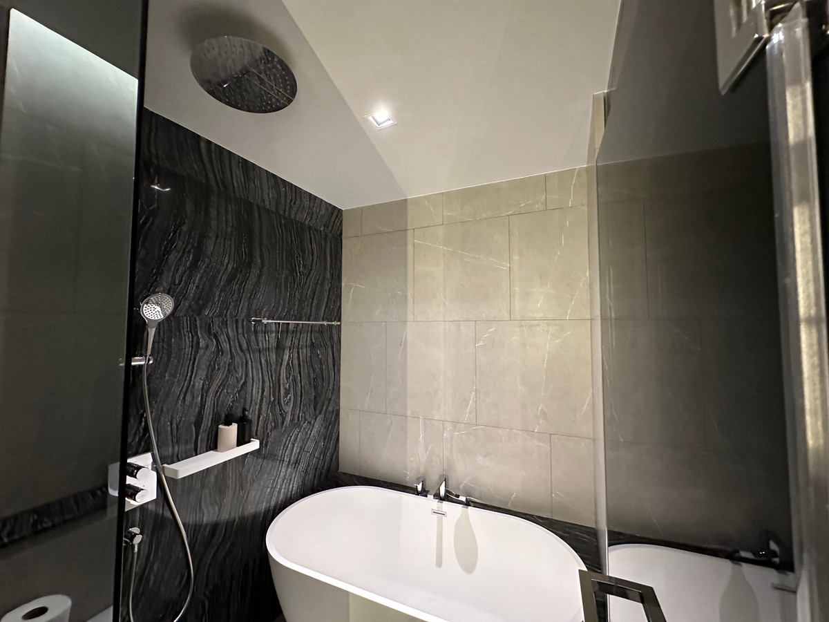 For RentCondoSukhumvit, Asoke, Thonglor : For rent the reserve hideaway 2 bedroom fully furnished 