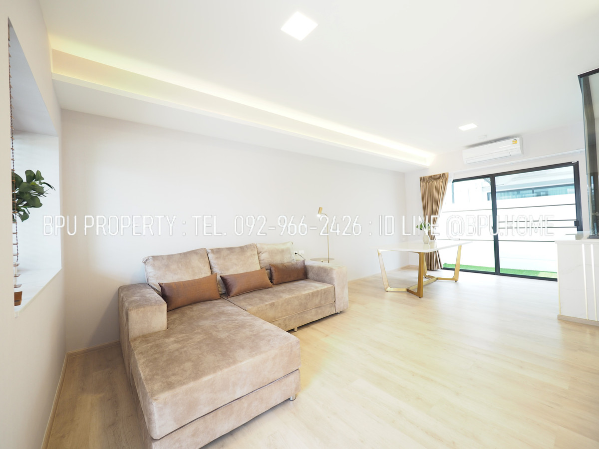 ให้เช่าทาวน์โฮมบางนา แบริ่ง ลาซาล : ** ให้เช่าบ้านทาวน์โฮมแต่งสวย 3 ห้องนอน ** อินดี้ 5 บางนา กม.7 ใกล้ เมกะ บางนา