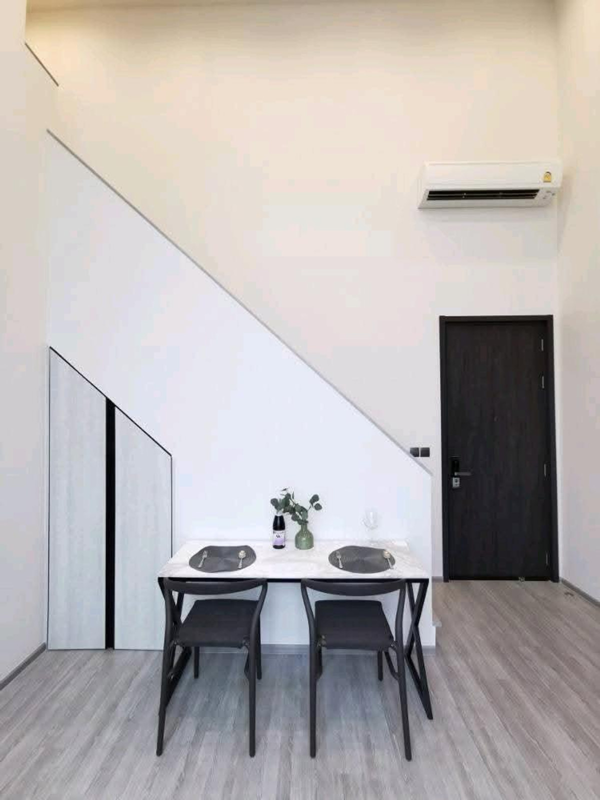 For RentCondoOnnut, Udomsuk : For rent The Line Sukhumvit 101
The largest room type of 1BR Duplex.
Near BTS Punnawithi