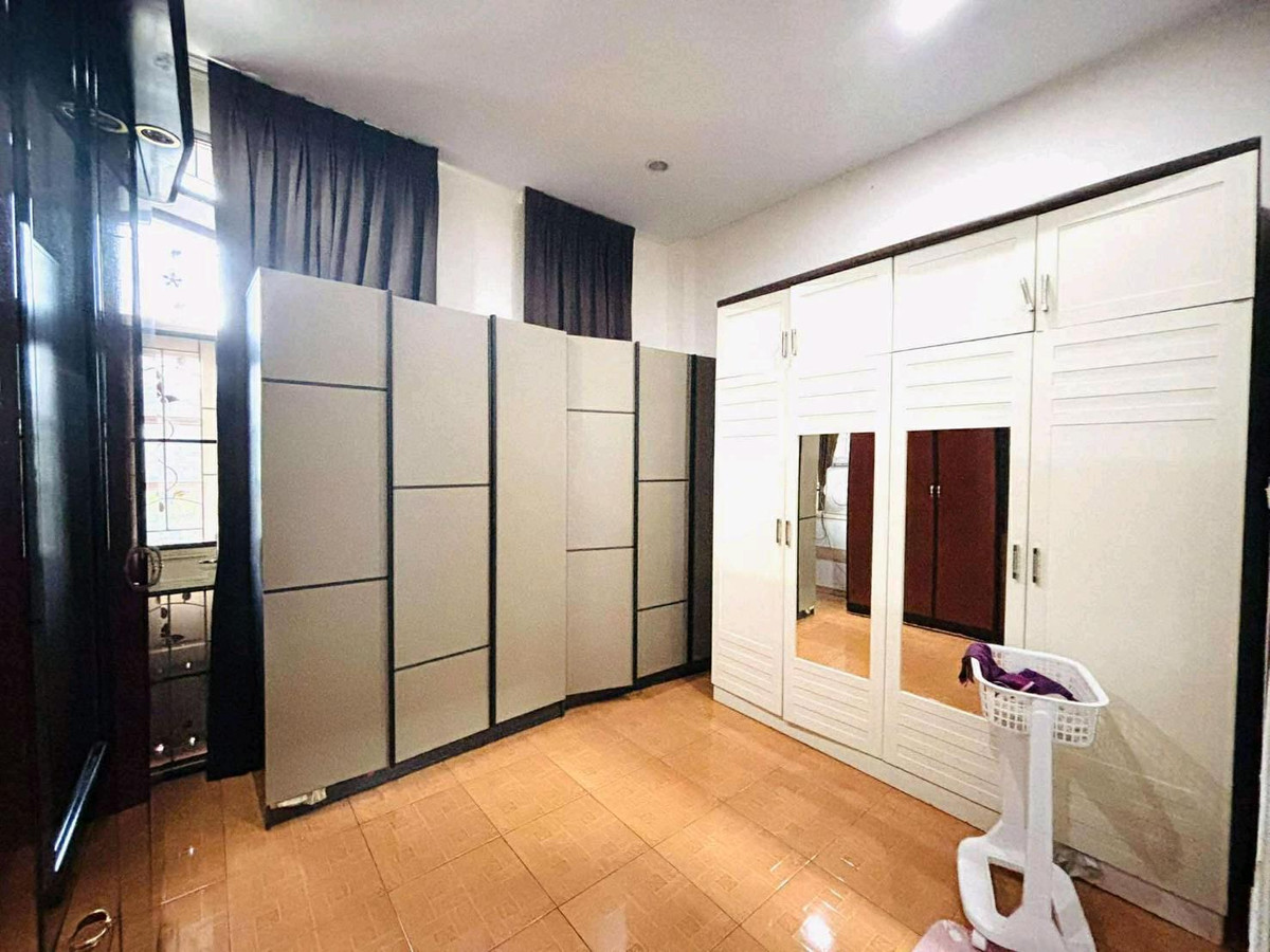 ขายทาวน์โฮมปิ่นเกล้า จรัญสนิทวงศ์ : 🏡 ขายทาวน์โฮม 3 ชั้น หมู่บ้านร่วมใจวิลล่า แยก 1/1  ซอยพาณิชย์ธน 28 ใกล้MRT จรัญ 13