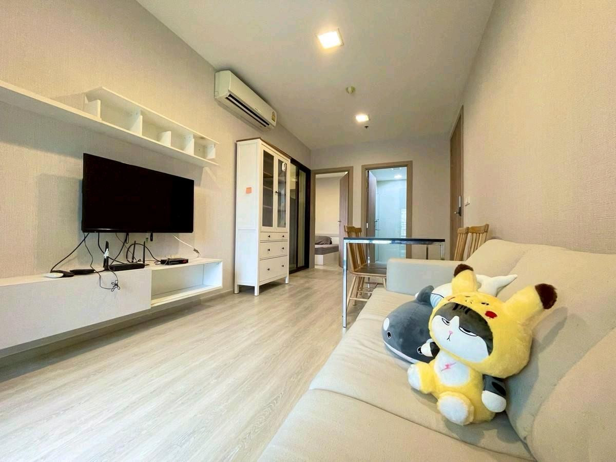 For RentCondoRama9, Petchburi, RCA : ✨ Condo with potential location in the heart of Rama 9, convenient travel, close to every lifestyle ✨