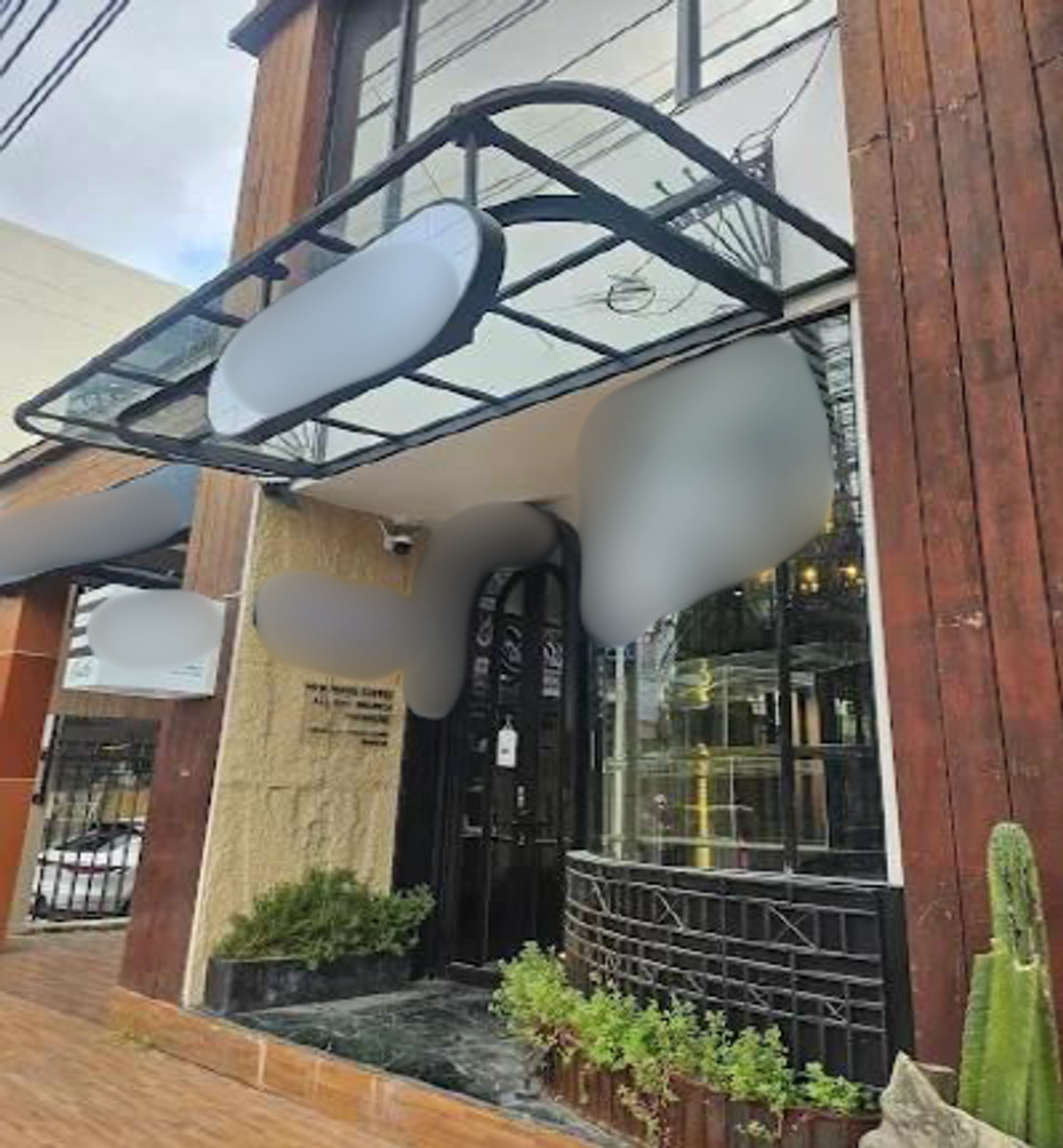 ให้เช่าร้านค้า/ตลาดนัดสุขุมวิท อโศก ทองหล่อ : พื้นที่ให้เช่า 1 กม. จาก BTS พร้อมพงศ์ เหมาะทำร้านอาหาร คาแฟ่ บาร์