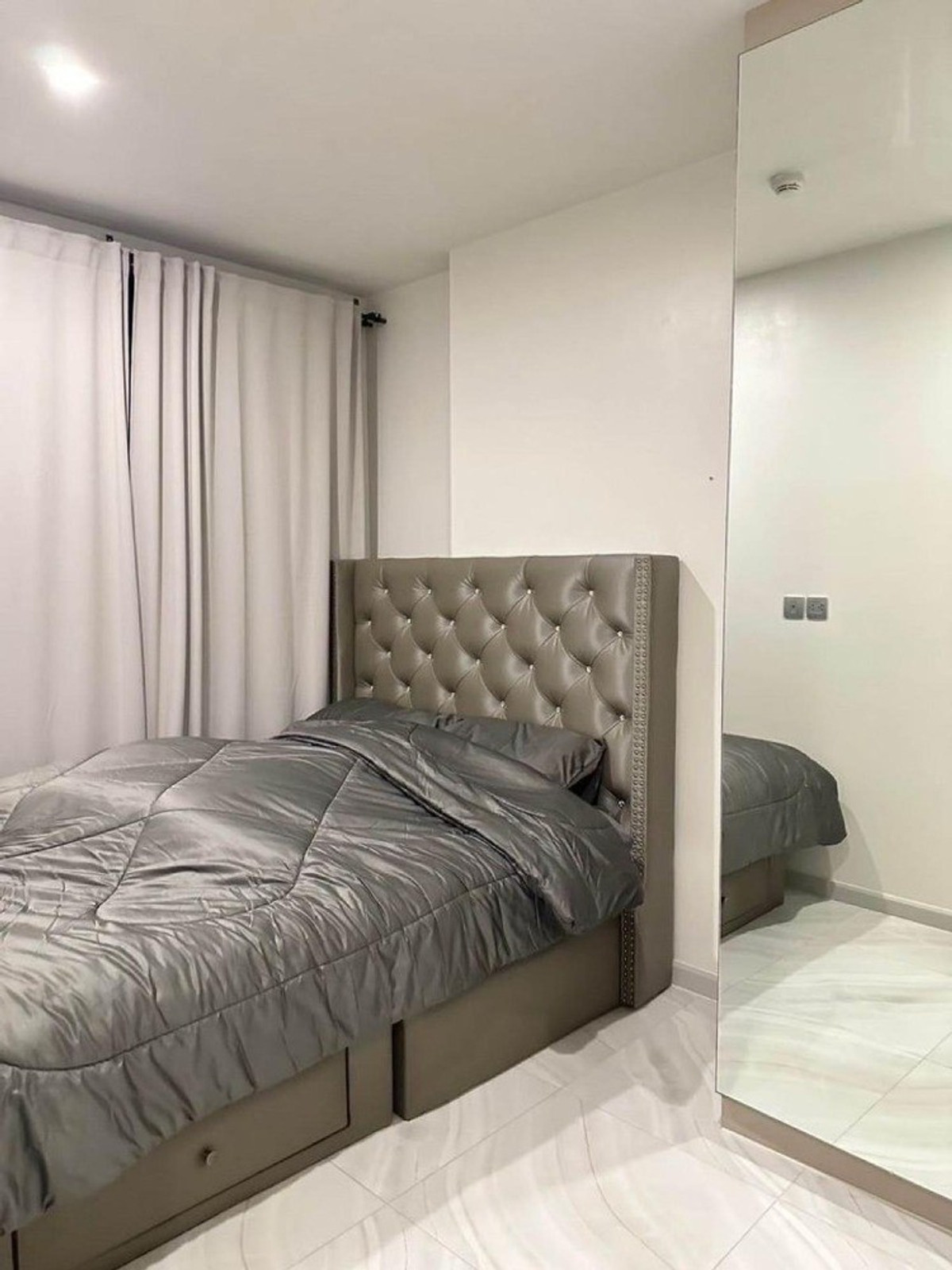 ขายคอนโดสาทร นราธิวาส : 🏠✨ ไนท์บริดจ์ ไพร์ม สาทร | ขายคอนโด 1 ห้องนอน (HBH-ST-208)