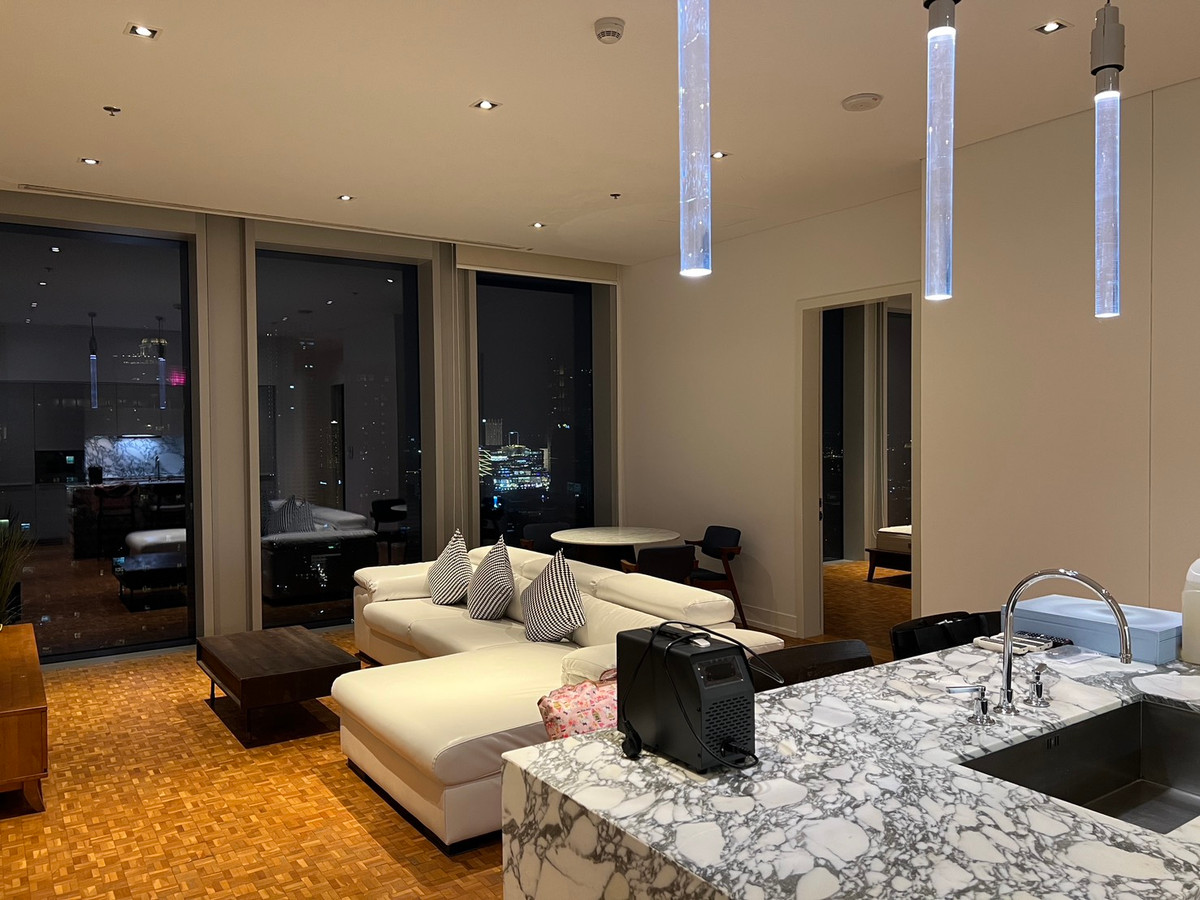 คอนโดสาทร นราธิวาส : 💎 คุ้มค่าที่สุดใน ริทซ์-คาร์ลตัน เรสซิเดนซ์ กรุงเทพฯ – ตอนนี้เลย 🔥 2 ห้องนอน ตกแต่งครบ | เช่า & ขาย | วันนี้ 26 ก.พ. เท่านั้น 🗝️🚀