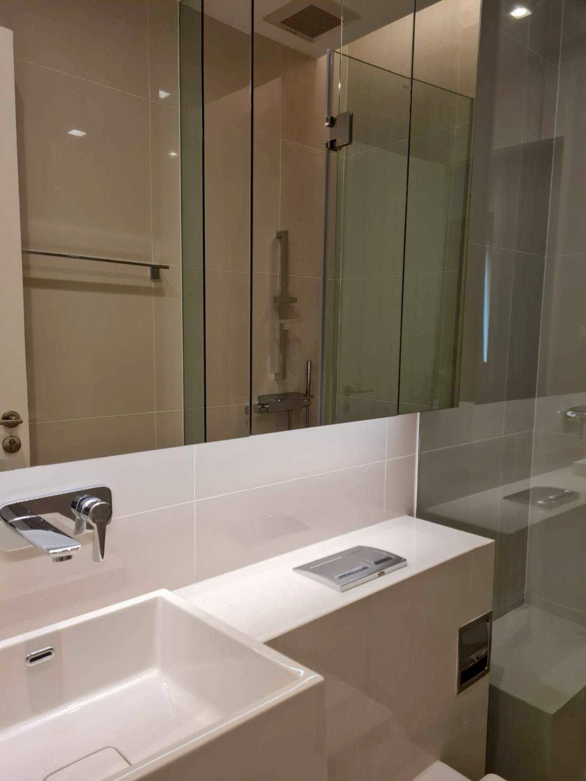 For SaleCondoLadprao, Central Ladprao : 95841 - Condo for sale The Saint Residences Pak Lat Phrao.