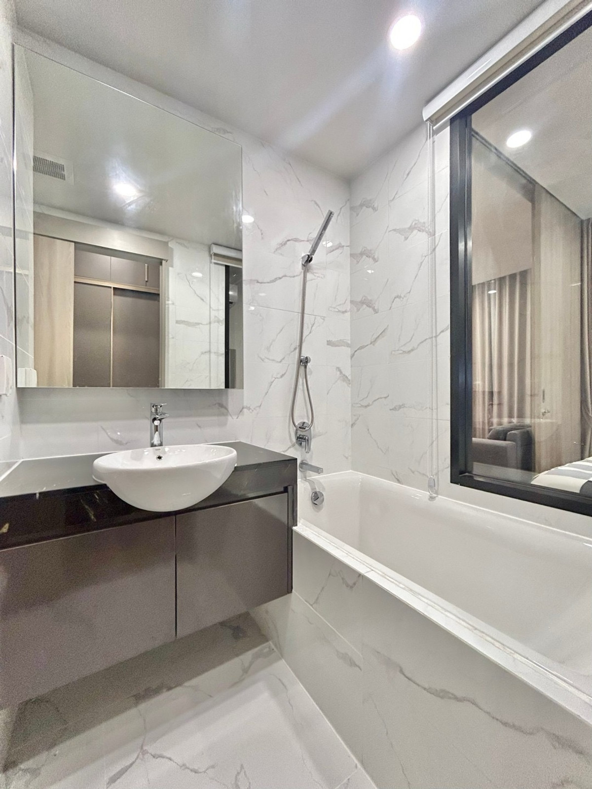 ให้เช่าคอนโดพระราม 9 เพชรบุรีตัดใหม่ RCA : 🔥ให้เช่าด่วน🔥 คลาวด์ ทองหล่อ-เพชรบุรี ห้องกว้าง วิวสวย ชั้นสูง เฟอร์นิเจอร์ครบพร้อมเข้าอยู่ ใกล้ MRT เพชรบุรี