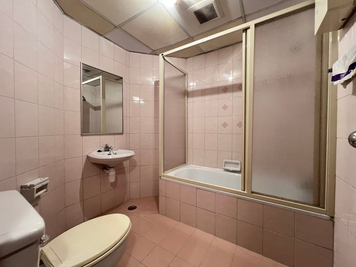 For SaleCondoRama3 (Riverside),Satupadit : SV City Rama 3 / 3 Bedrooms (FOR SALE), SV City Rama 3 / 3 Bedrooms (For Sale) LD065