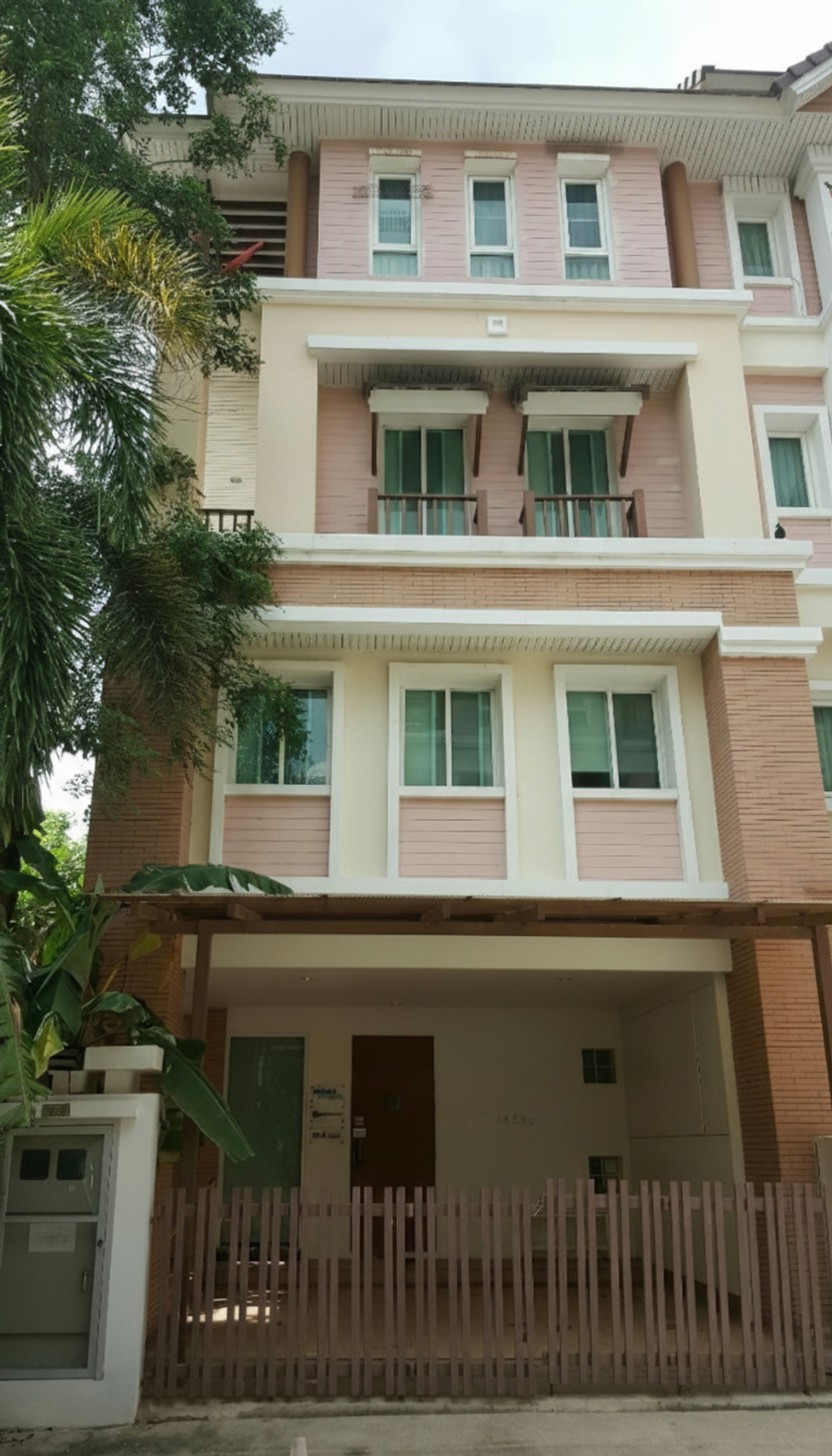 For SaleTownhomeRamkhamhaeng, Hua Mak : Anantra Tropical Huamark / 3 Bedrooms (For Sale), Anantra Tropical Huamark / 3 Bedrooms (FOR SALE) JANE031