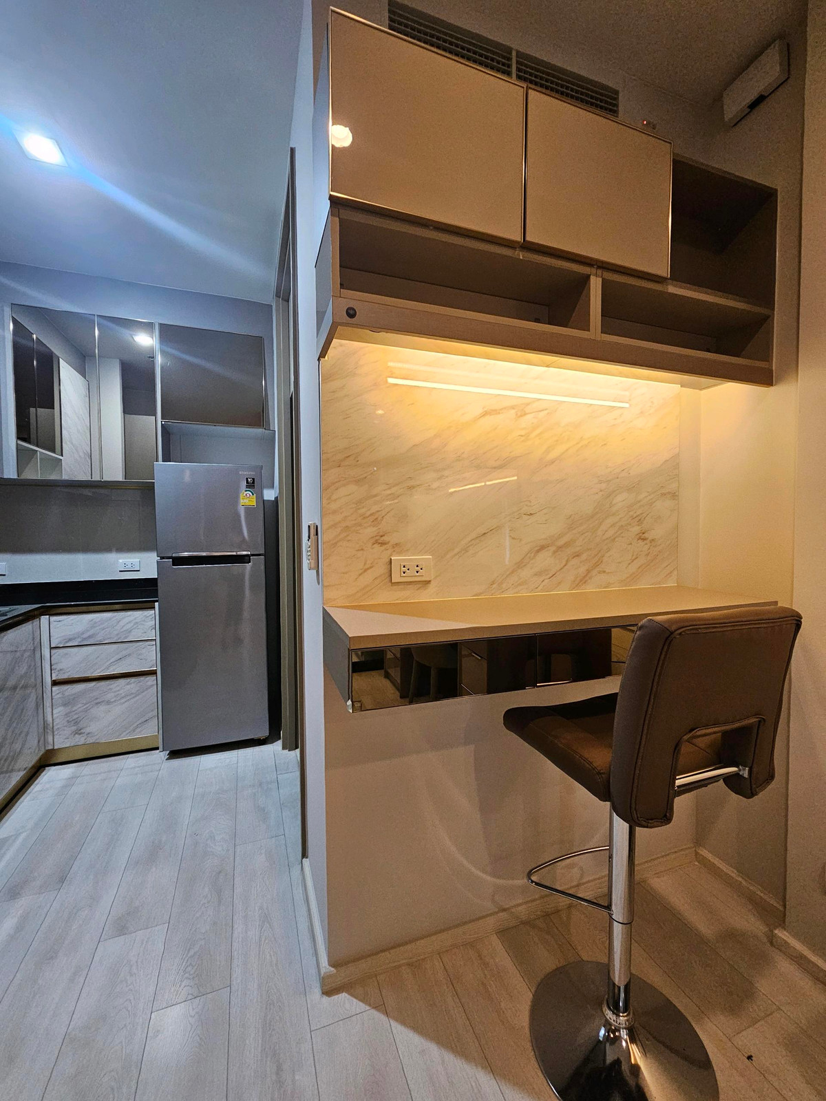 ให้เช่าคอนโดวิทยุ ชิดลม หลังสวน : 🔥ให้เช่า🔥 Noble เพลินจิต 1 ห้องนอน 45ตรม. พร้อมเข้าอยู่!