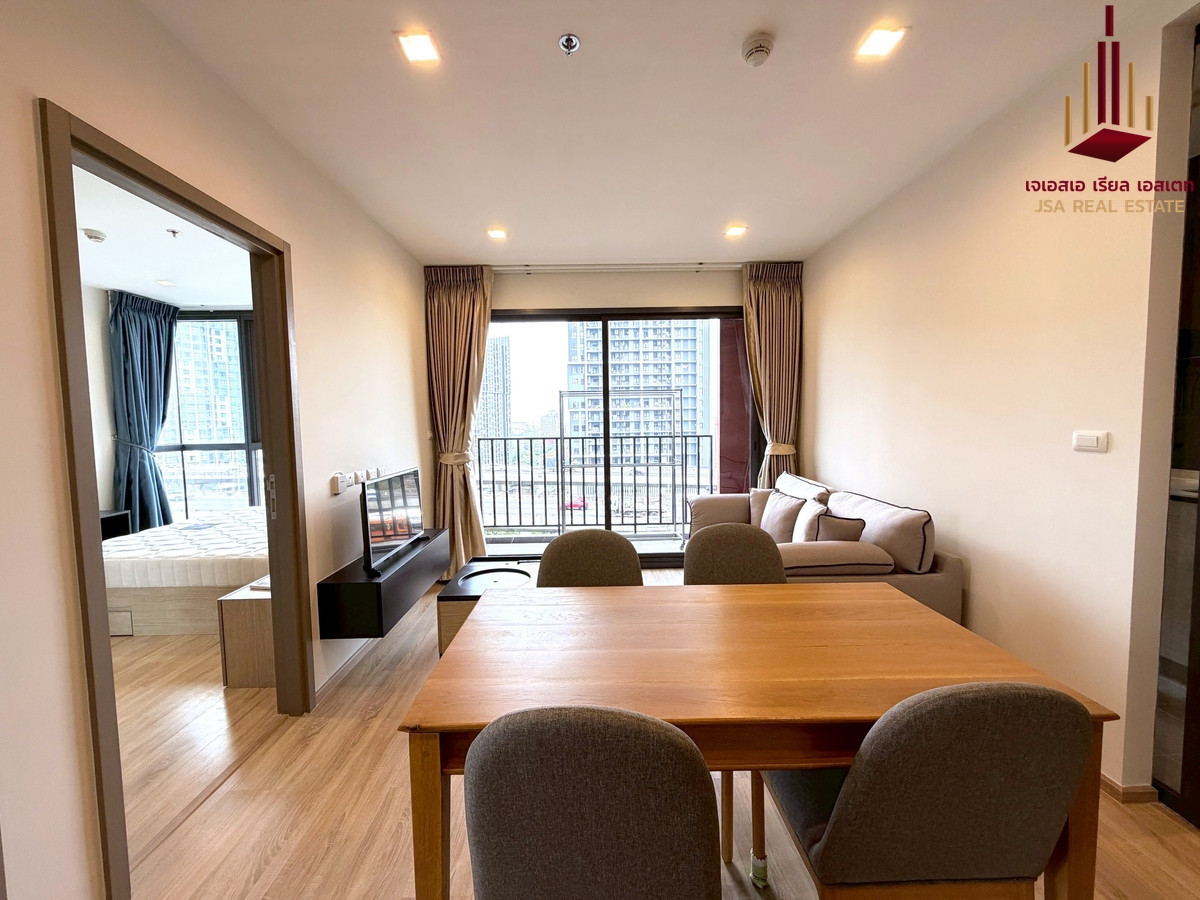 ขายคอนโดพระราม 9 เพชรบุรีตัดใหม่ RCA : ✨ For Sale: The Base Garden Rama 9 Condo ✨  💰 Only 4,500,000 THB