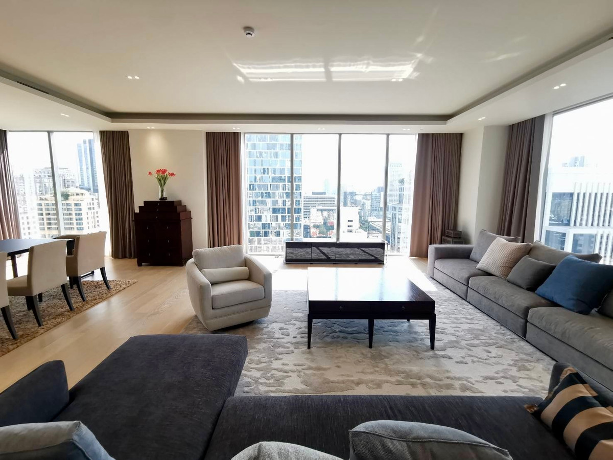For SaleCondoWitthayu, Chidlom, Langsuan, Ploenchit : Tonson One Residence Penthouse: 3bed 3bath + maid 254.12sqm 158,000,000 Am: 0656199198