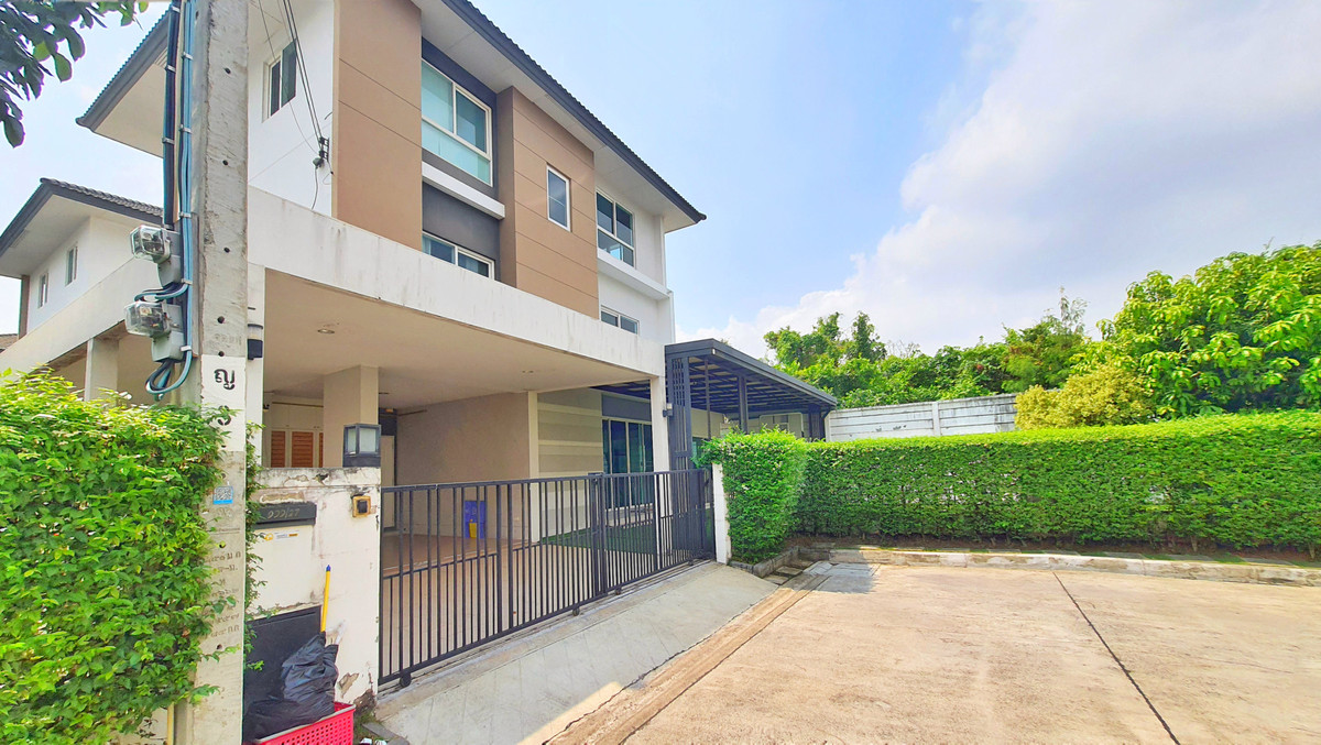 ขายบ้านพระราม 5 ราชพฤกษ์ บางกรวย : ขายด่วนบ้านเดี่ยว 3 ชั้น หลังริม MIND ปิ่นเกล้า-จรัญ 5 ห้องนอน 5 ห้องน้ำ พื้นที่เยอะ ต่อเติมครบพร้อมอยู่ ใกล้ทางด่วนศรีรัช คุ้มมาก 