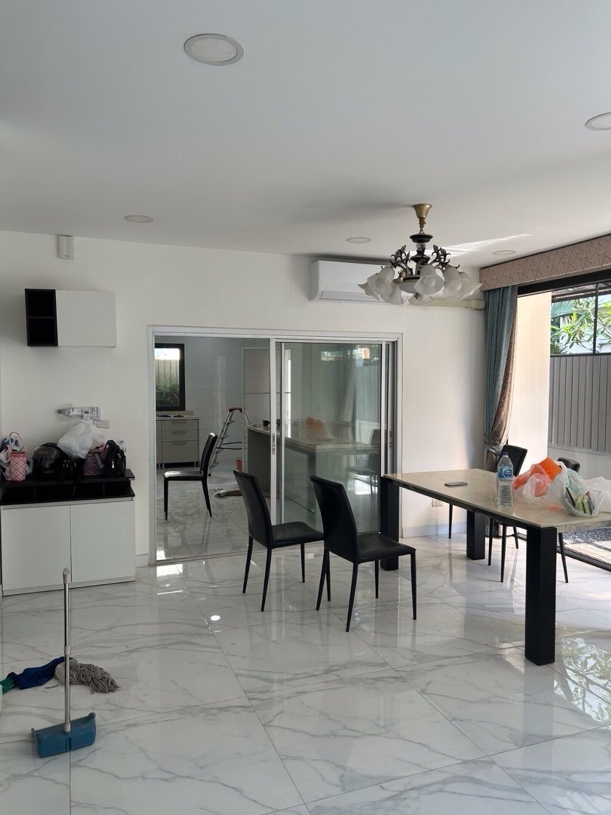 ให้เช่าบ้านมีนบุรี-ร่มเกล้า : บ้านเดี่ยวสไตล์หรู 2ชั้น ให้เช่า หมู่บ้านเพอเฟคเพลส รามคำแหง 164 เนื้อที่127 ตารางวา มีนบุรี กรุงเทพ10510