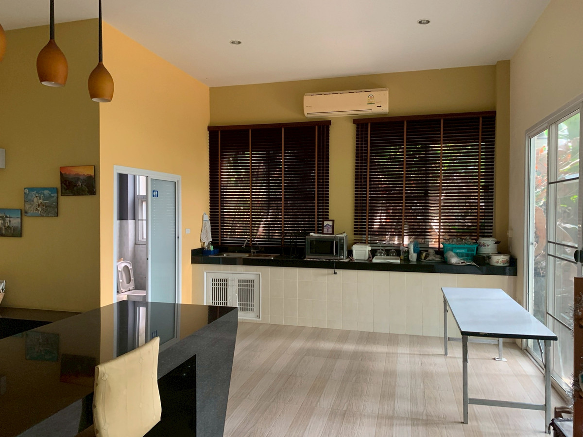 ขายที่ดินวิภาวดี ดอนเมือง หลักสี่ : 95728 - ขายที่ดิน พร้อมสิ่งปลูกสร้างเป็นเรือนรับรอง เนื้อที่ 103ตารางวา ในซอยแจ้งวัฒนะ 10 แยก 9-1-15 ทำเลดี เนื้อที่เยอะ เหมาะแก่การทำบ้านพักอาศัย