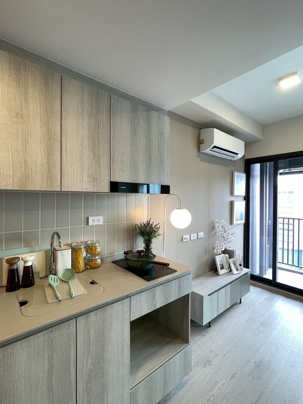 For RentCondoKasetsart, Ratchayothin : For rent Cobe Kaset-Sripatum ☎️ 0912322009