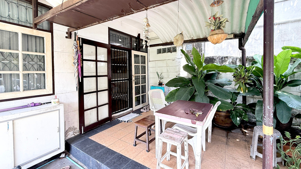 ขายทาวน์โฮมลาดพร้าว101 แฮปปี้แลนด์ : ทาวน์เฮาส์ ประชากรไทย ลาดพร้าว 93 / 4 ห้องนอน (ขาย), Townhouse Thai Population Ladprao 93 (FOR SALE) FAHS034