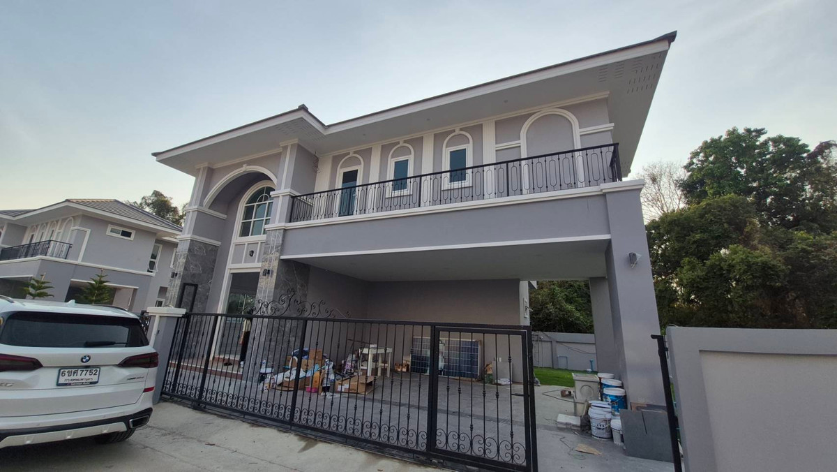 For SaleHousePattaya, Bangsaen, Chonburi : 🔥 Luxury 2-Storey House for Sale – Nong Ket 14 | 4 Bed 4 Bath | 93 Sq.wah | Near Regent School | 9 MB 🔥