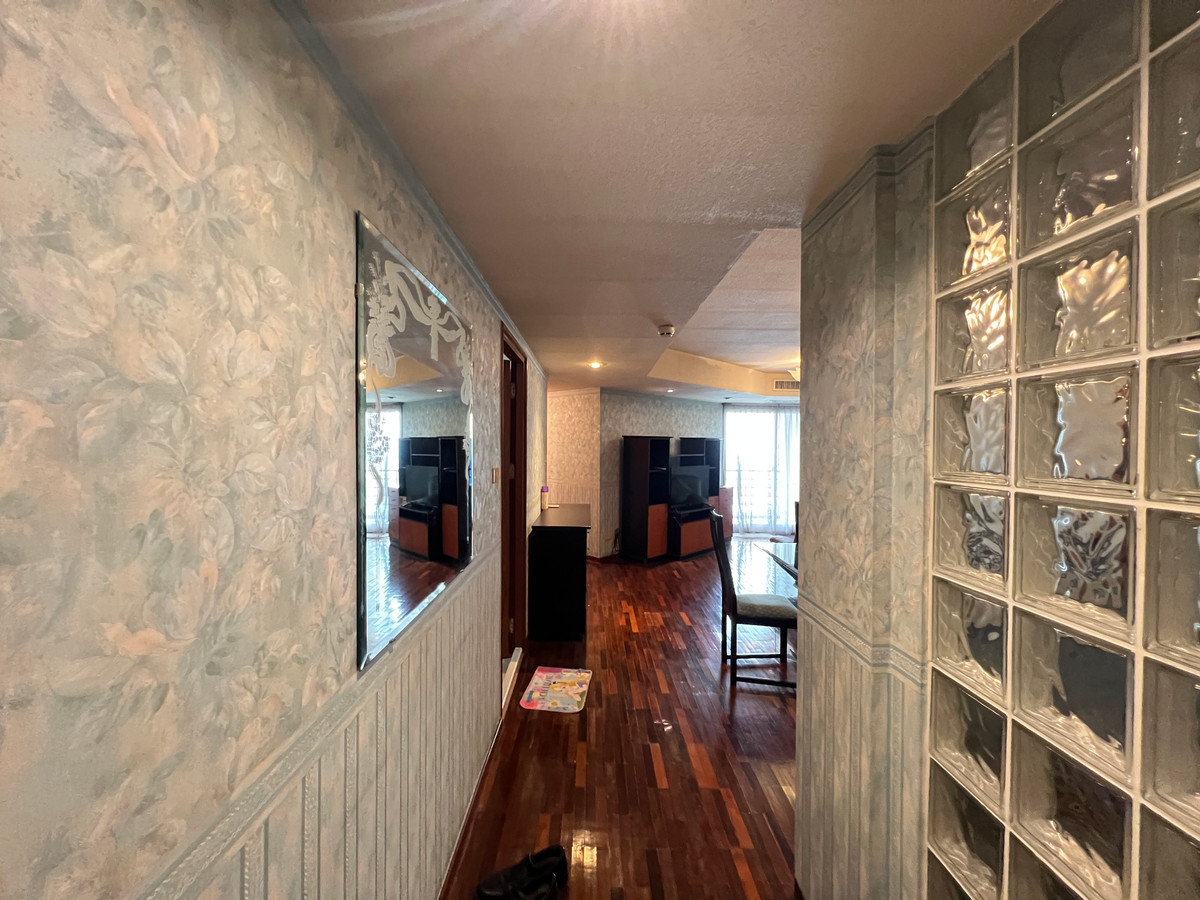 For SaleCondoRama3 (Riverside),Satupadit : SV City Rama 3 / 3 Bedrooms (FOR SALE), SV City Rama 3 / 3 Bedrooms (For Sale) LD065