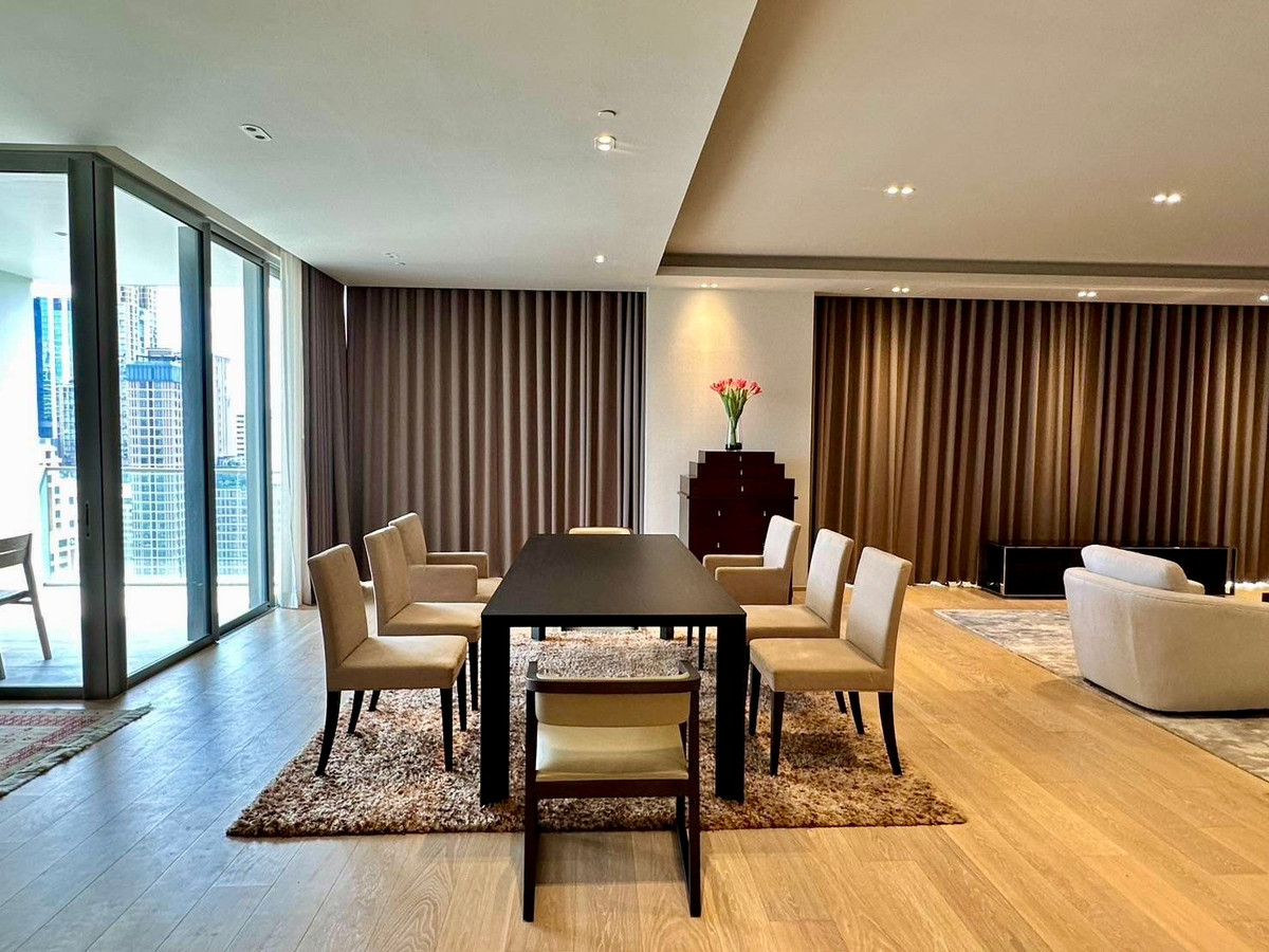 For SaleCondoWitthayu, Chidlom, Langsuan, Ploenchit : Tonson One Residence Penthouse: 3bed 3bath + maid 254.12sqm 158,000,000 Am: 0656199198