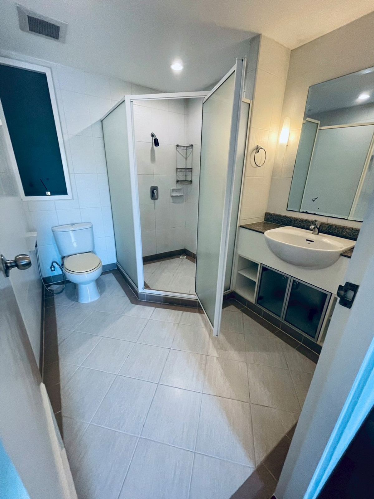 ให้เช่าคอนโดนานา : Baan Siri Sukhumvit 13 (บ้าน สิริ สุขุมวิท 13) (1bed1bath 58sqm)