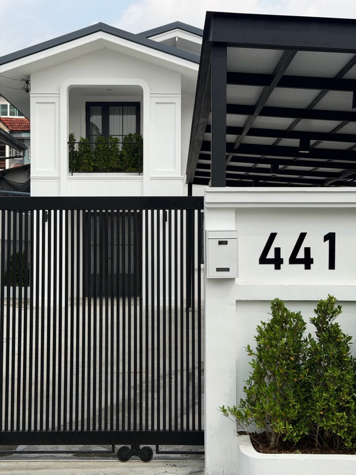 ขายบ้านสุขุมวิท อโศก ทองหล่อ : ขายบ้าน BirdNest441 สุขุมวิท77 ใกล้รถไฟฟ้า สถานีอ่อนนุช