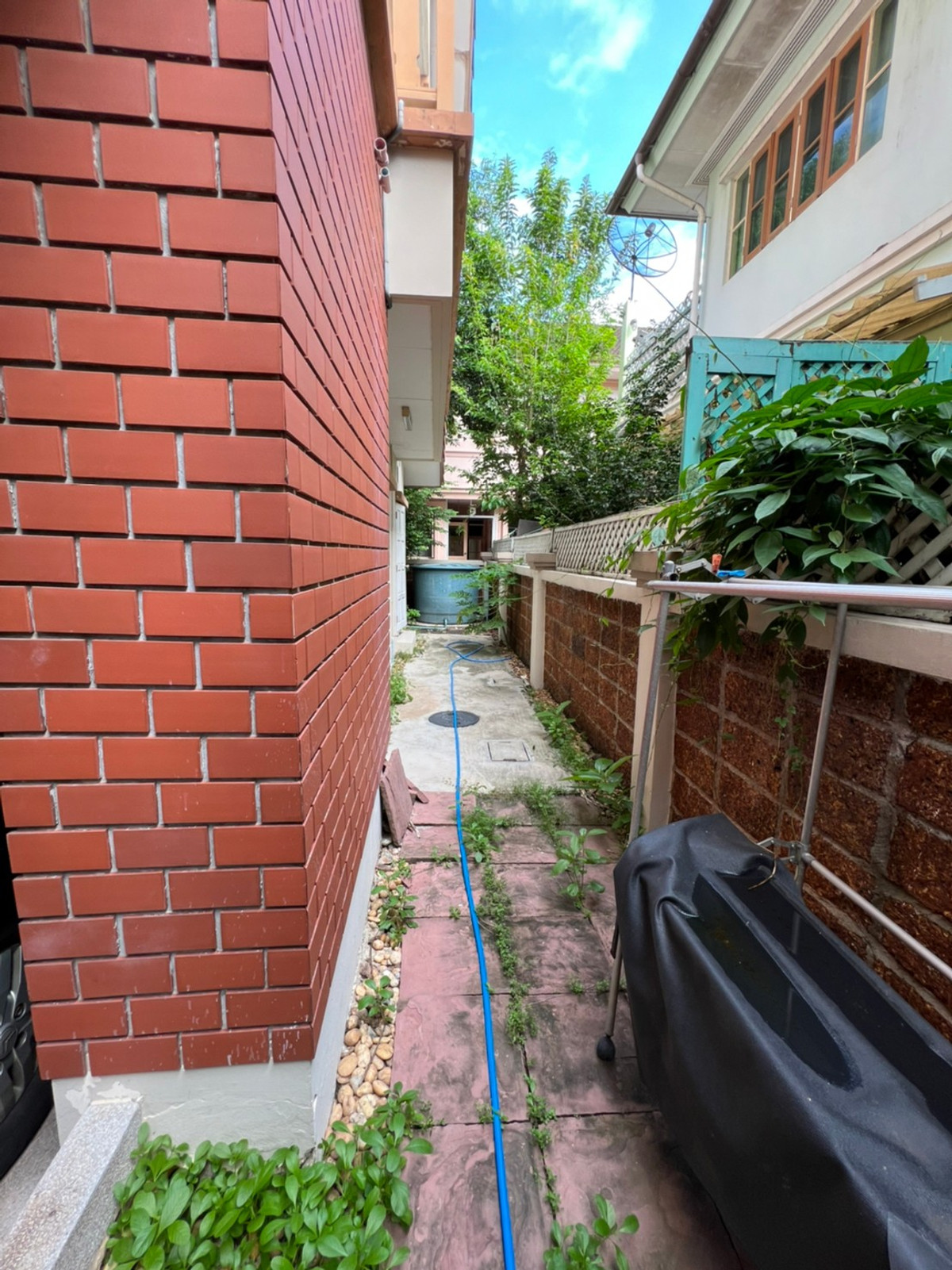 ให้เช่าบ้านปิ่นเกล้า จรัญสนิทวงศ์ : บ้านเดี่ยว 130ตรว. ติดถนนกาญจนาภิเษก ตรงข้ามโลตัส บางใหญ่ สวยงาม เฟอร์นิเจอร์ครบ 3ห้องนอน