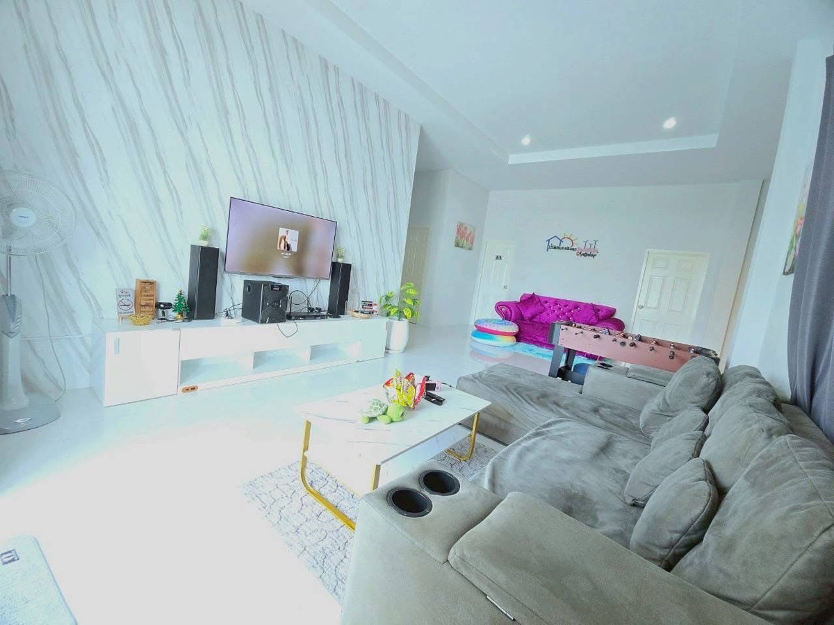 For RentHousePattaya, Bangsaen, Chonburi : Single house Sunshine Poolvilla / 3 Bedrooms (FOR RENT) AM071