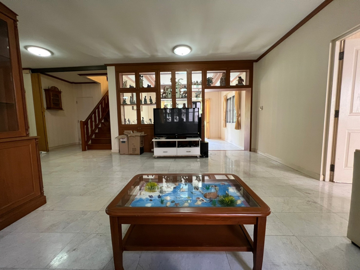 ให้เช่าบ้านปิ่นเกล้า จรัญสนิทวงศ์ : บ้านเดี่ยว 130ตรว. ติดถนนกาญจนาภิเษก ตรงข้ามโลตัส บางใหญ่ สวยงาม เฟอร์นิเจอร์ครบ 3ห้องนอน