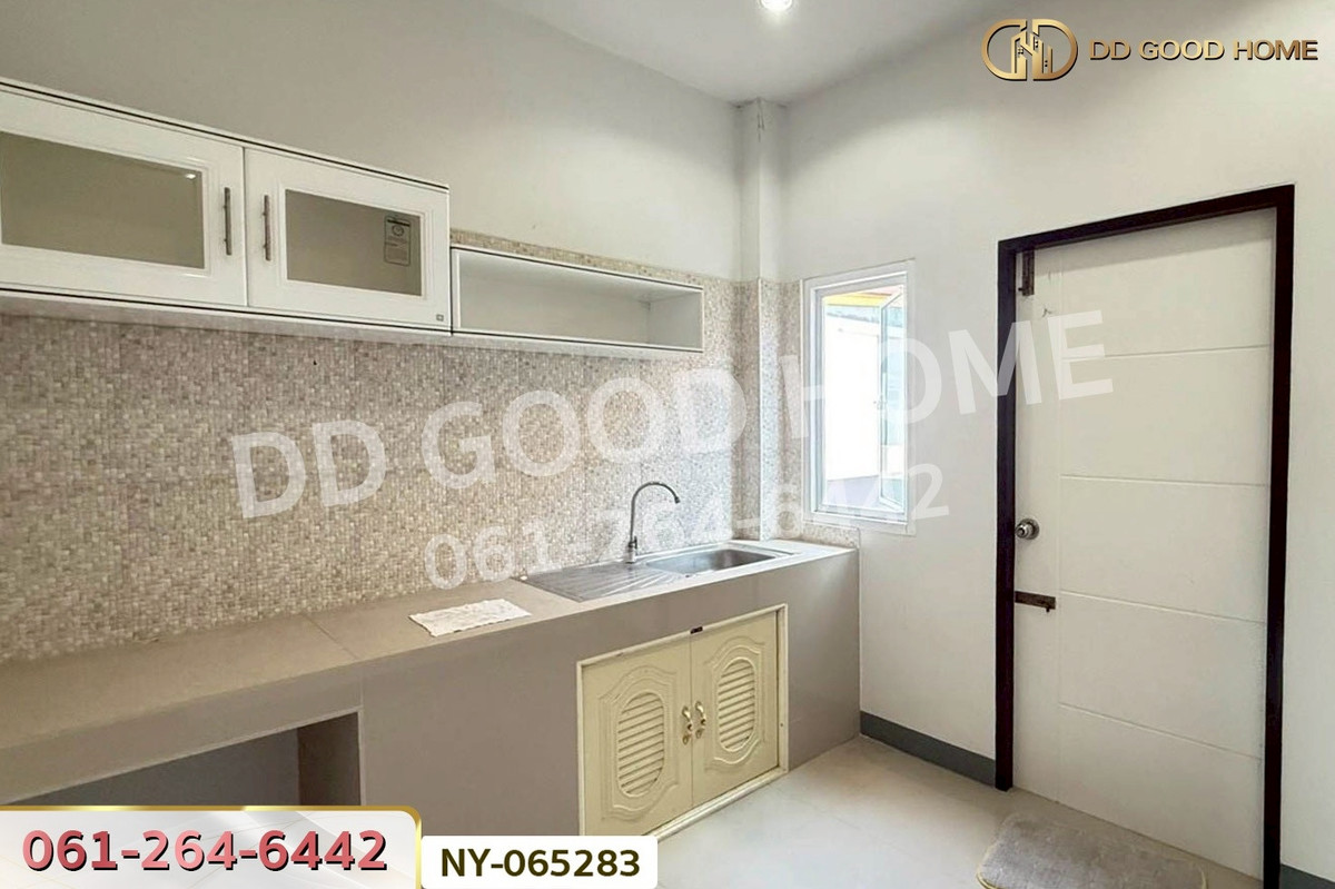 For SaleTownhomeChachoengsao : NY-065283 Townhouse The One Bangkla Chachoengsao near Sunrise Lagoon Country Club Golf Course