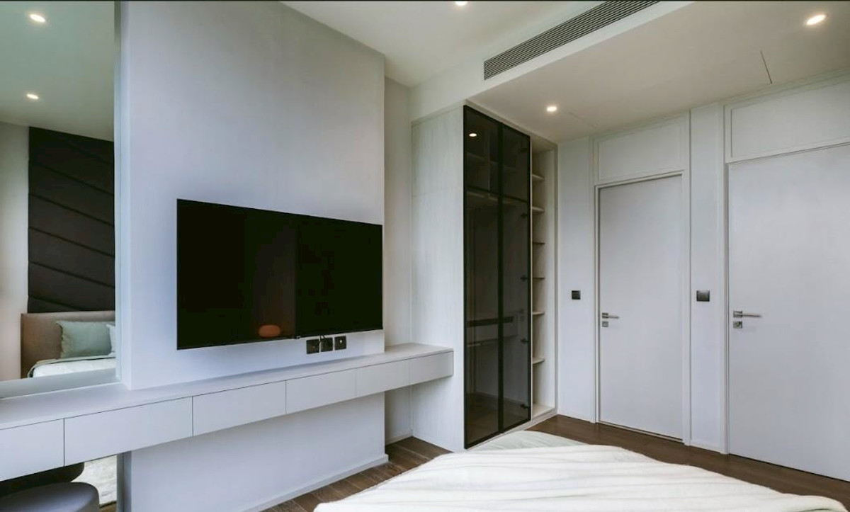 For RentCondoWitthayu, Chidlom, Langsuan, Ploenchit : LTH14524 – Condo for Rent | Muniq Langsuan | 78.2 sqm | 2 Beds 1 Bath | Near BTS Chit Lom | 120K/Month | Condo for rent Muniq Langsuan