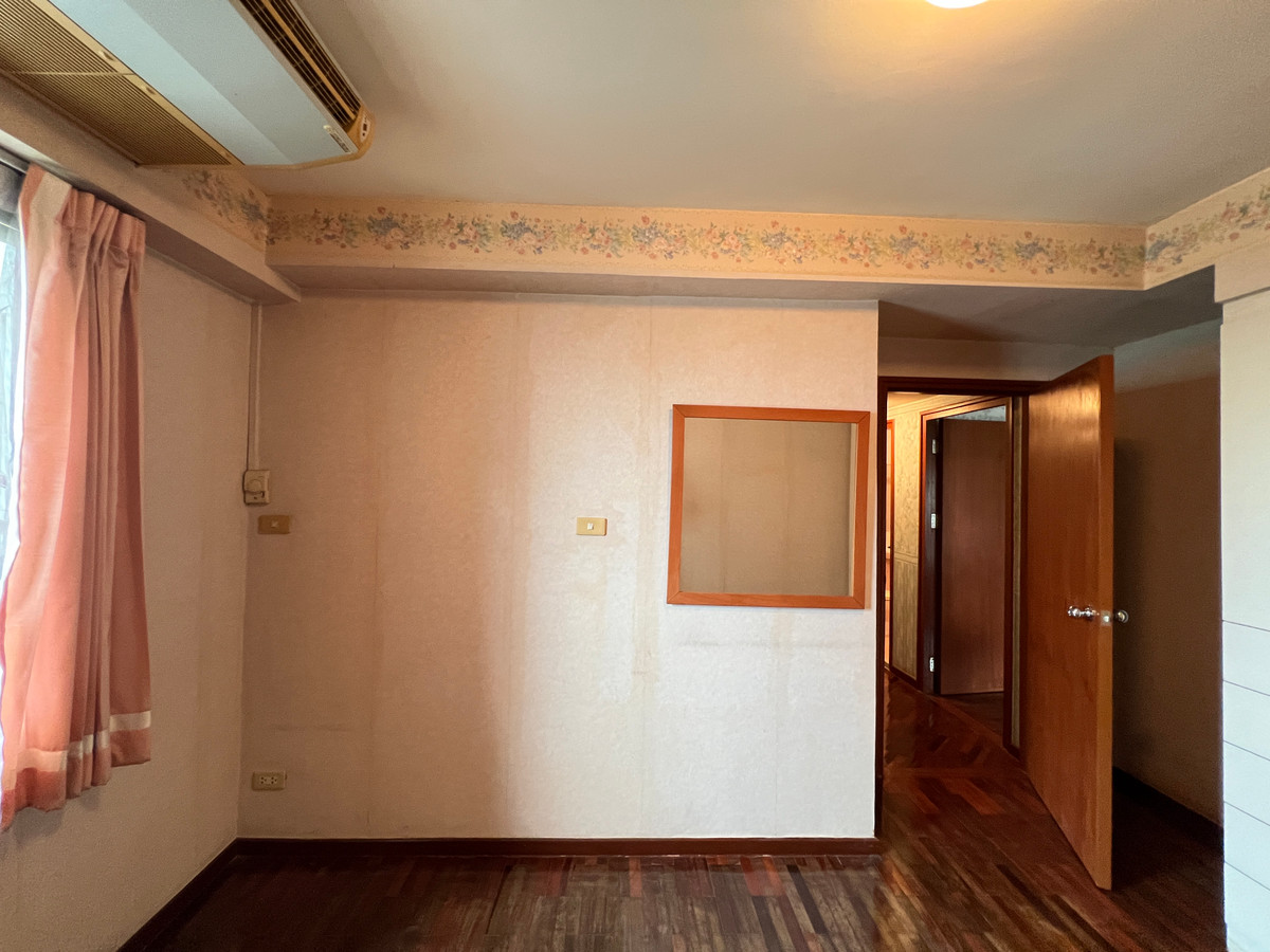 For SaleCondoRama3 (Riverside),Satupadit : SV City Rama 3 / 3 Bedrooms (FOR SALE), SV City Rama 3 / 3 Bedrooms (For Sale) LD065