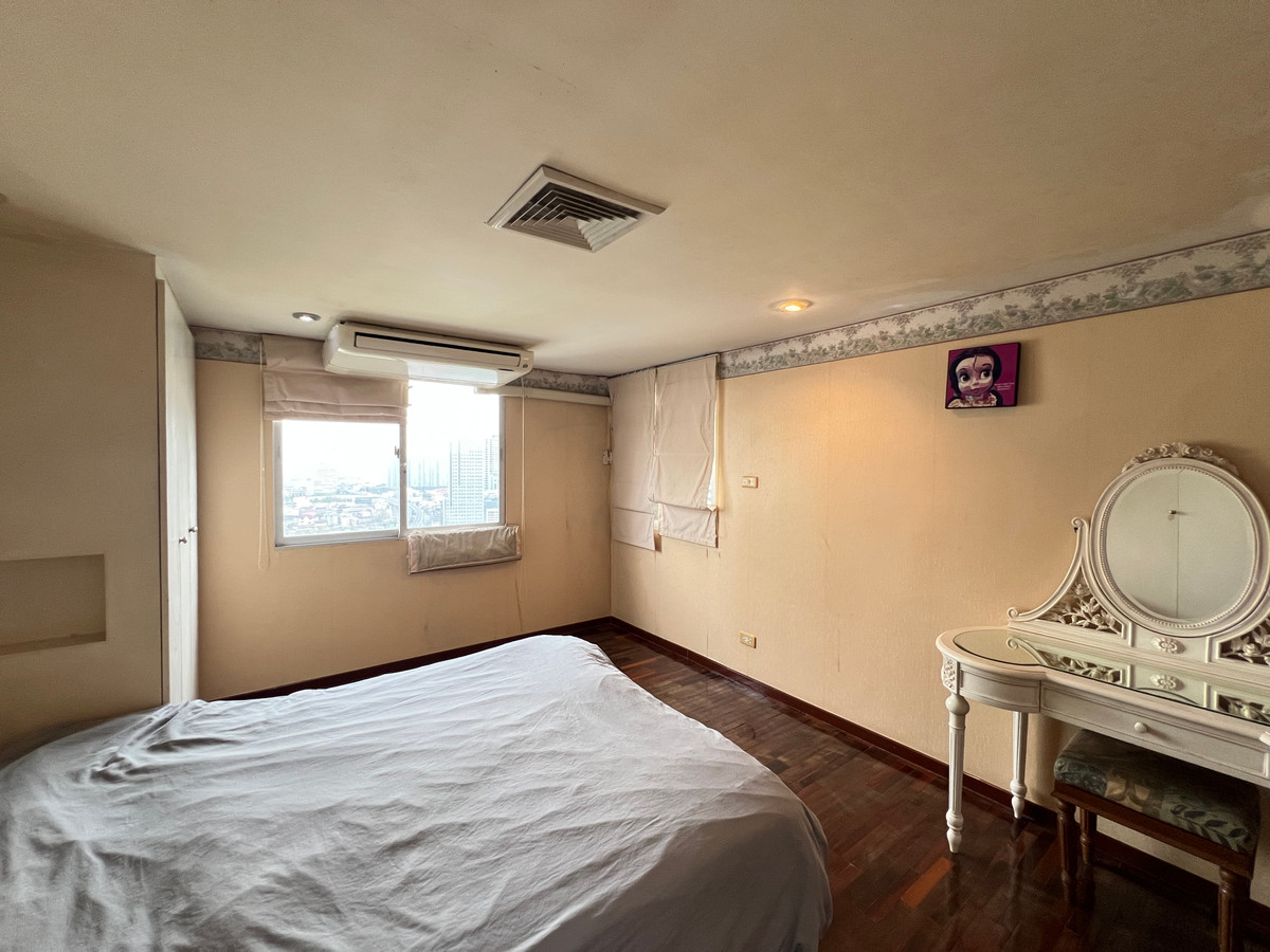 For SaleCondoRama3 (Riverside),Satupadit : SV City Rama 3 / 3 Bedrooms (FOR SALE), SV City Rama 3 / 3 Bedrooms (For Sale) LD065